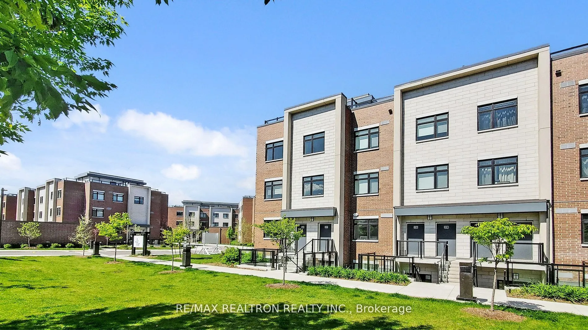 1070 Douglas Mccurdy Common, #217