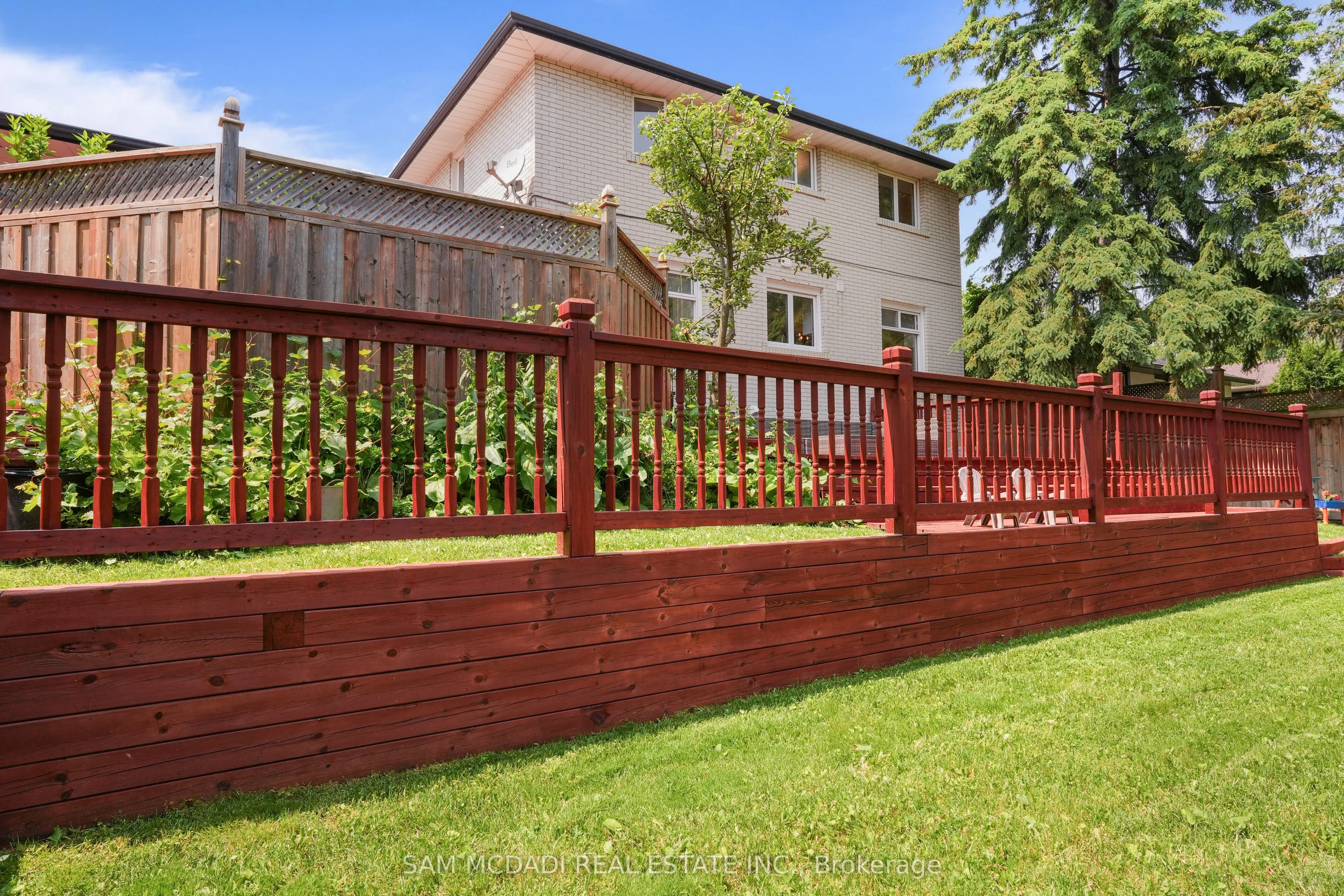2035 Lorelei Road