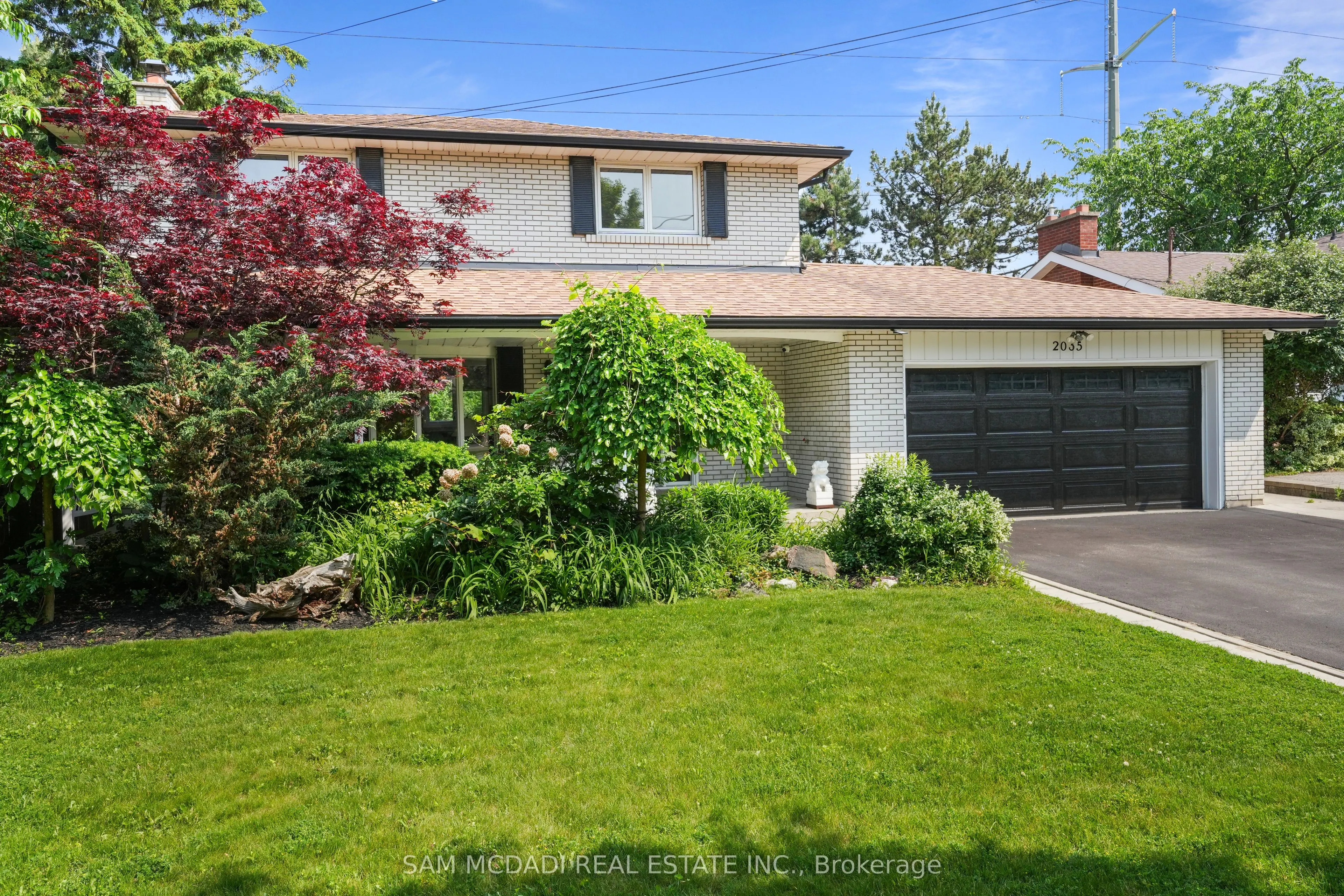 2035 Lorelei Road