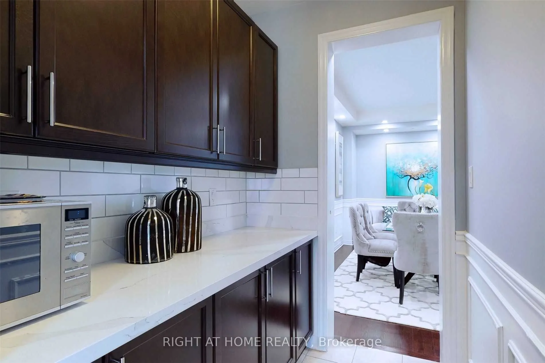 1368 Connaught Terrace