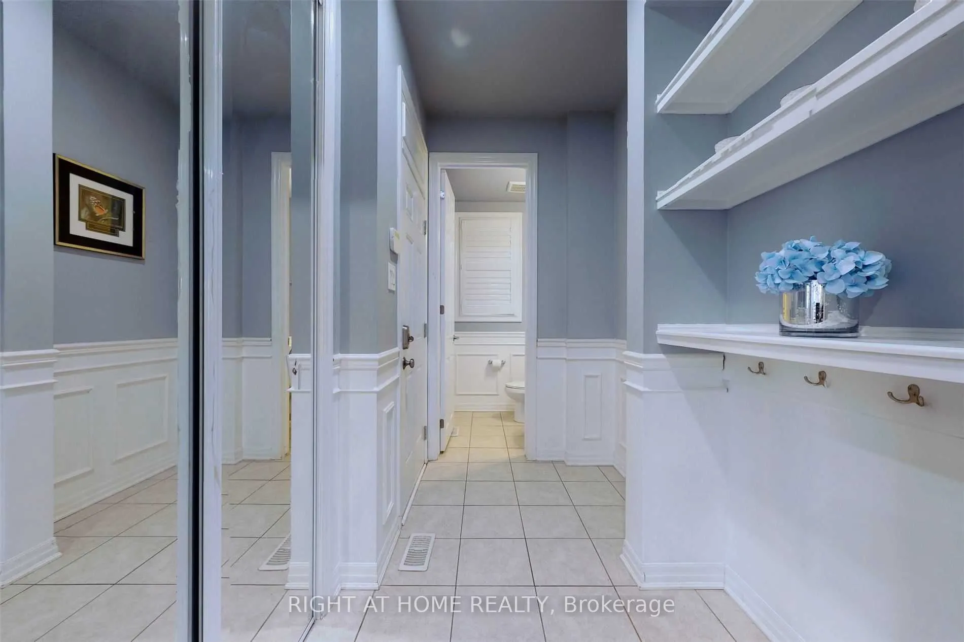 1368 Connaught Terrace
