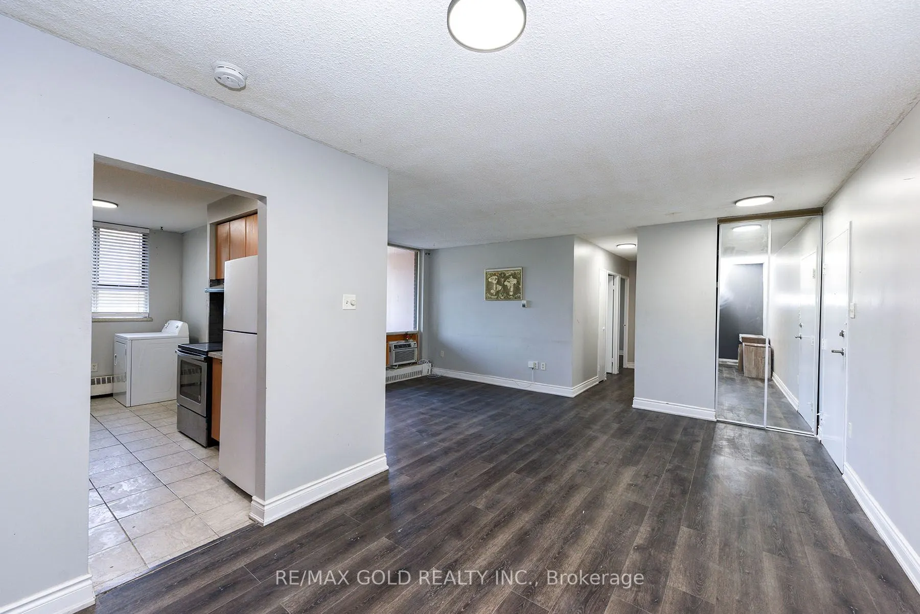 1615 Bloor Street E, #210