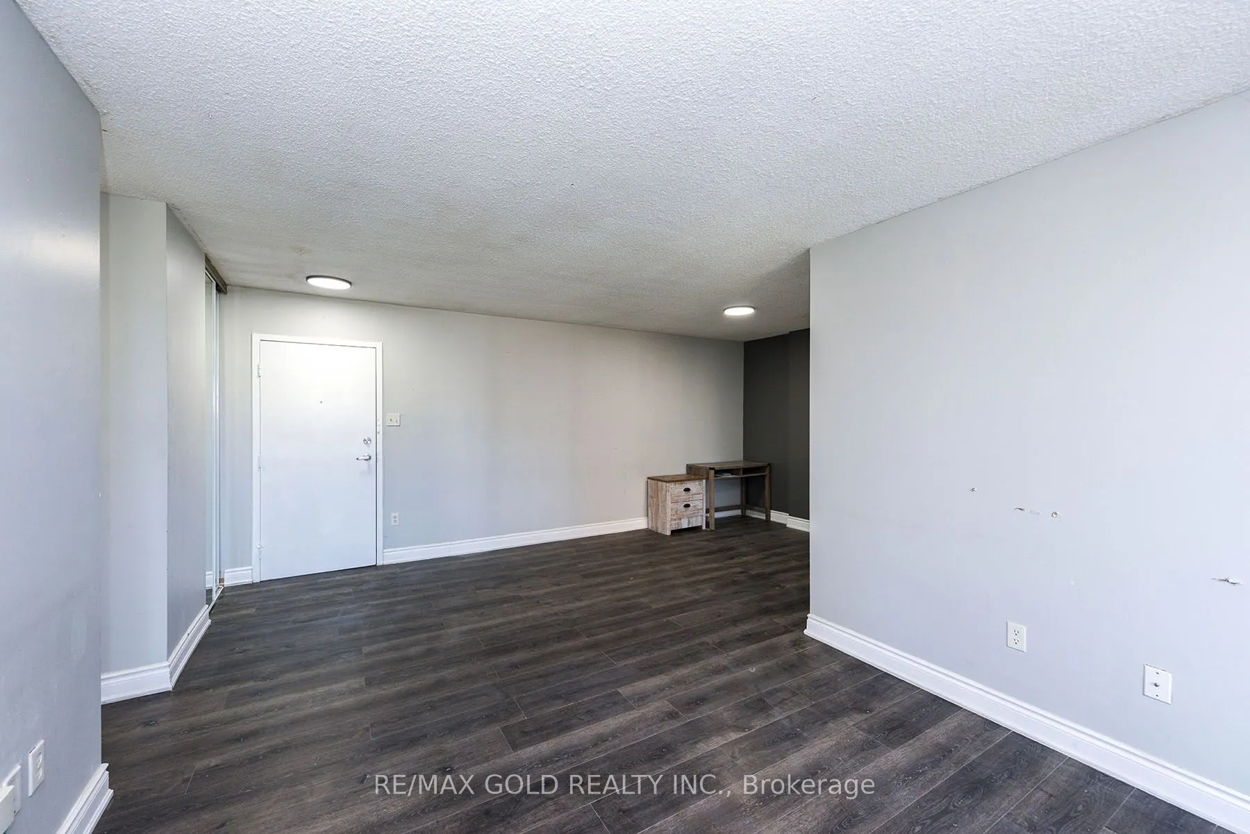 1615 Bloor Street E, #210