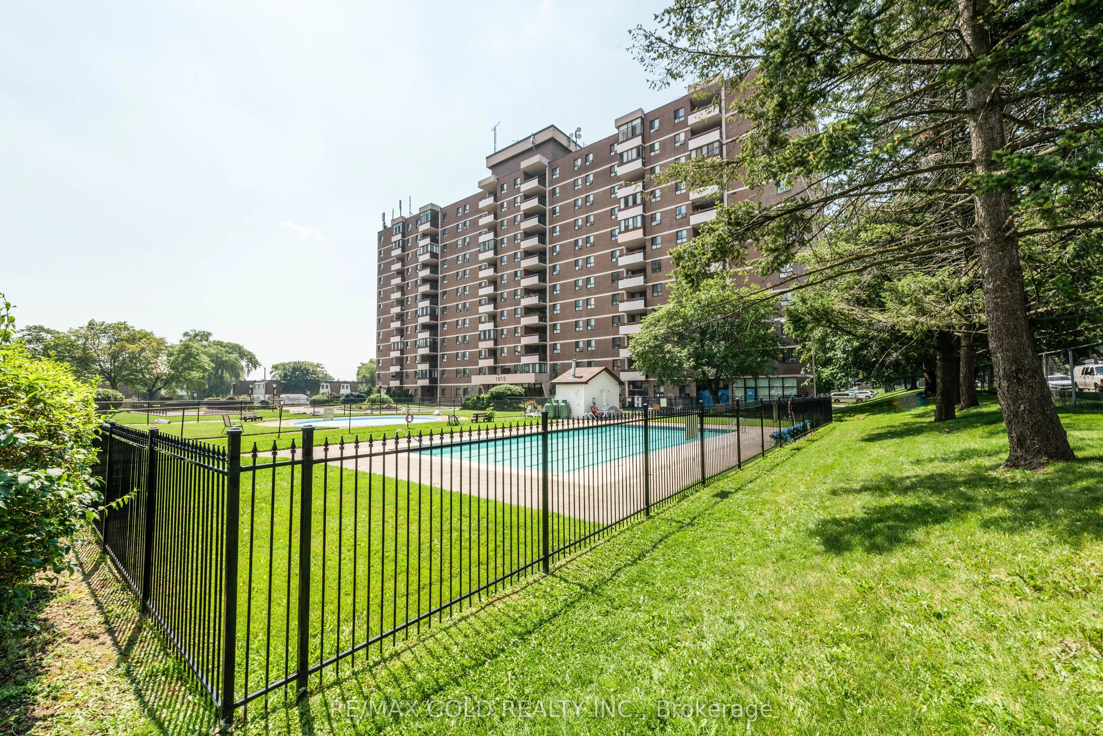 1615 Bloor Street E, #210