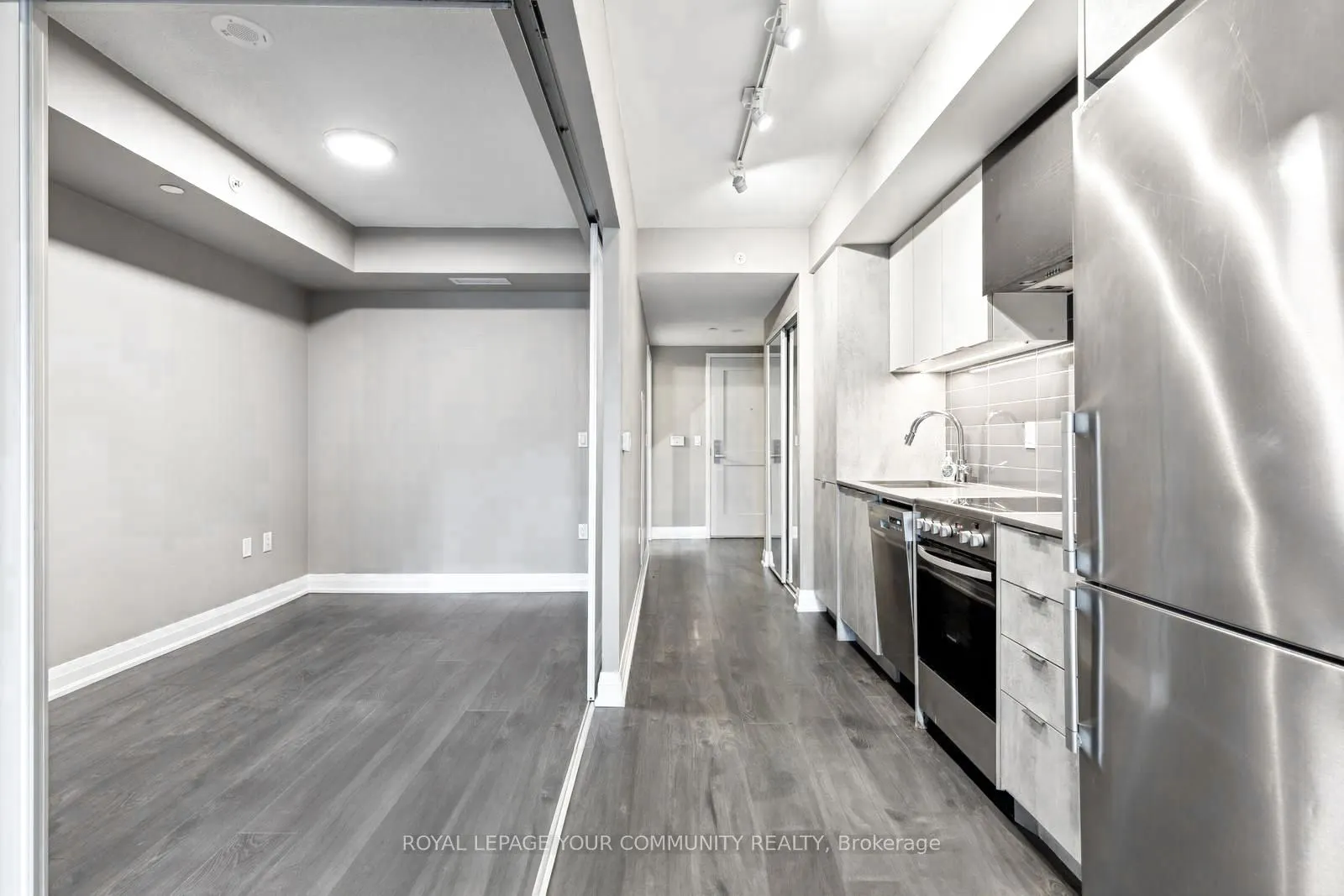 26 Gibbs Road, #450