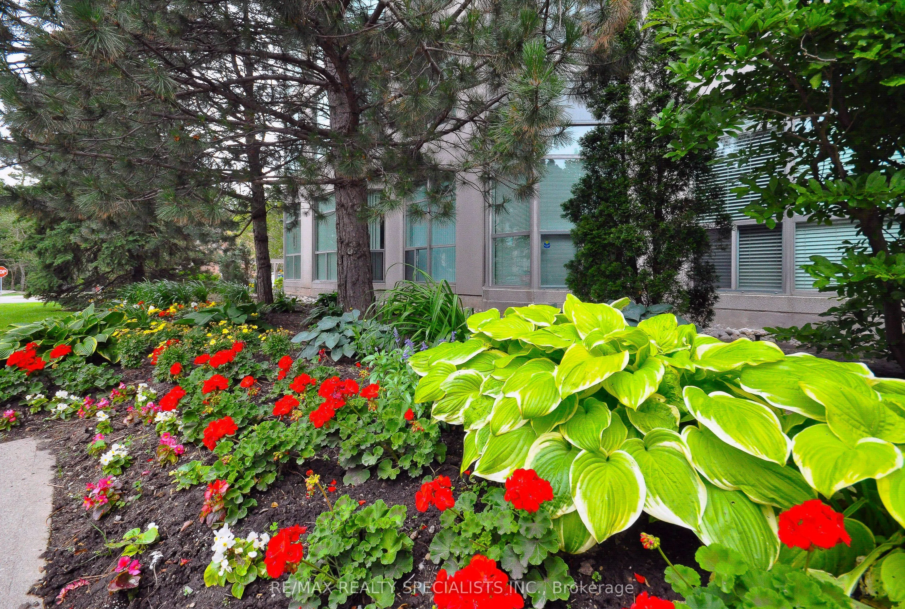 2177 Burnhamthorpe Road W, #1807