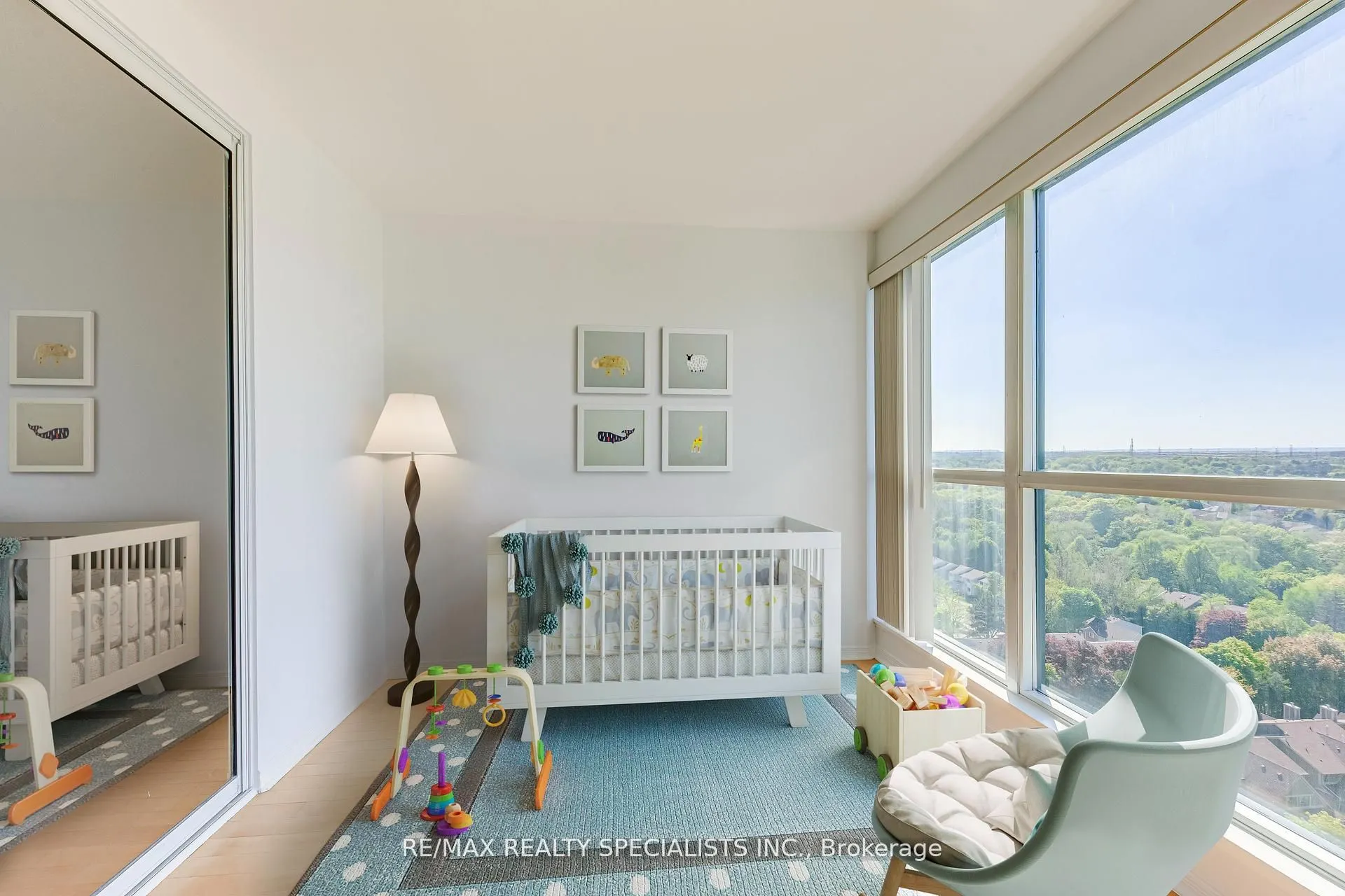 2177 Burnhamthorpe Road W, #1807