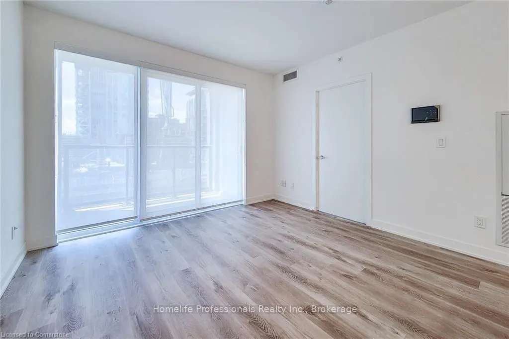370 Martha Street, #608