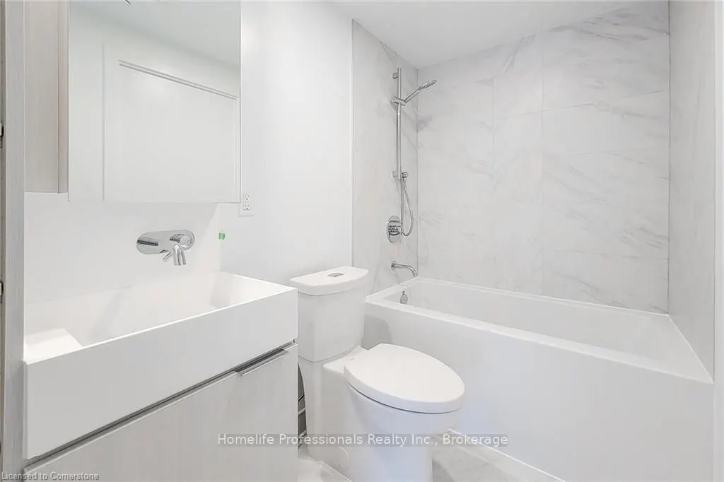 370 Martha Street, #608