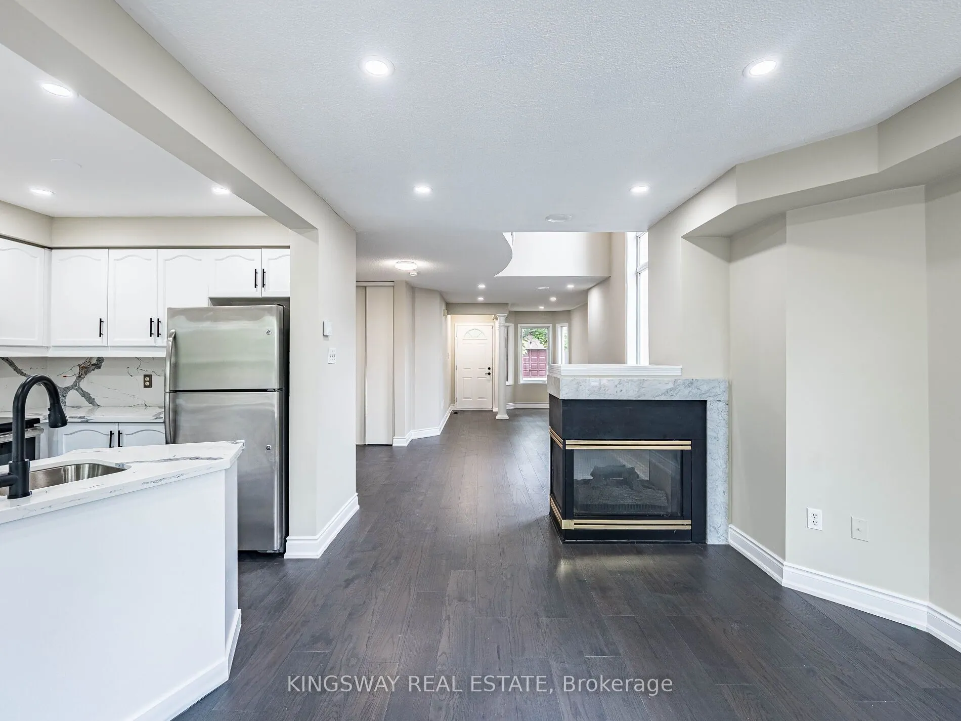 1240 Westview Terrace, #69
