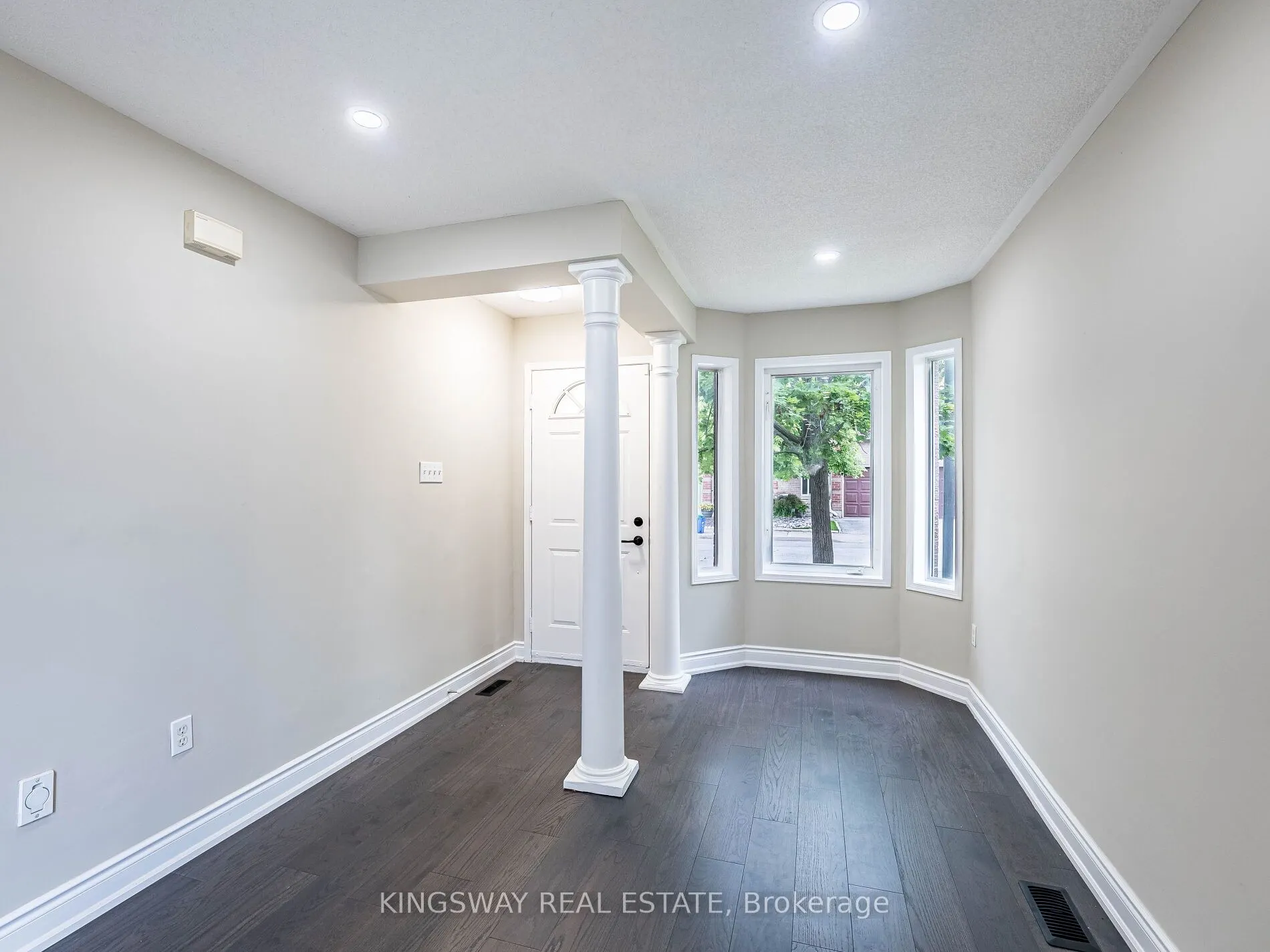 1240 Westview Terrace, #69