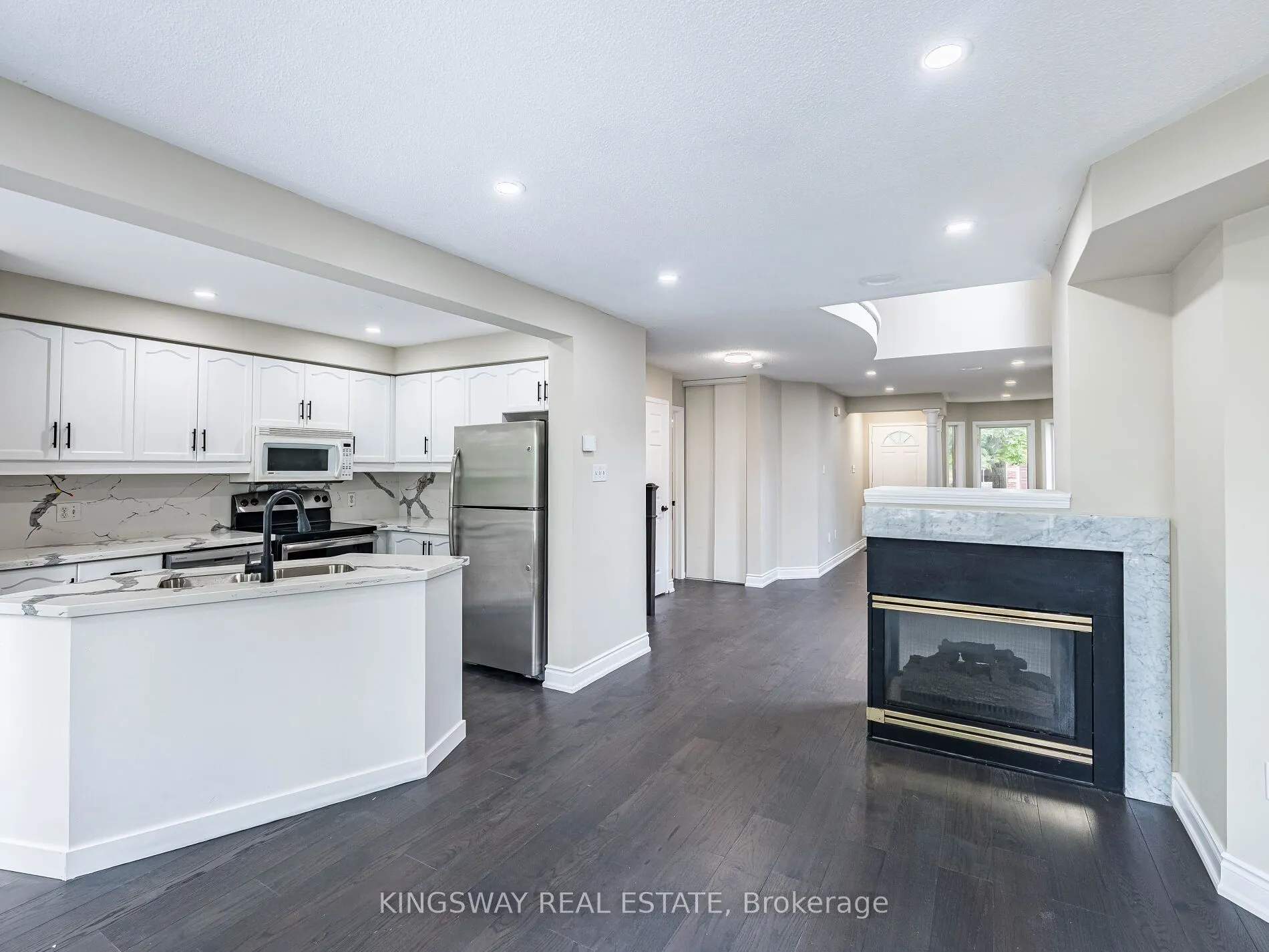 1240 Westview Terrace, #69