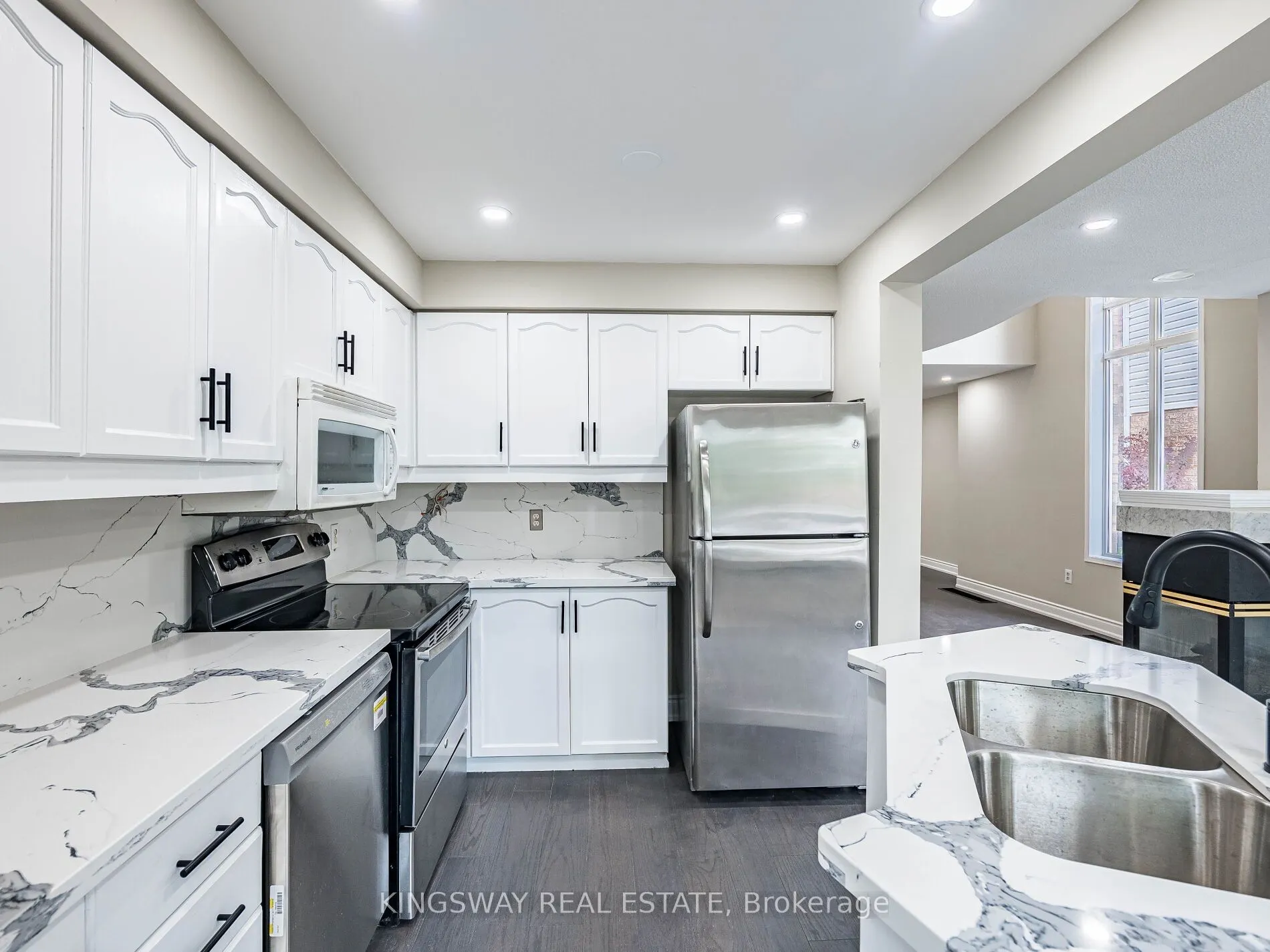 1240 Westview Terrace, #69