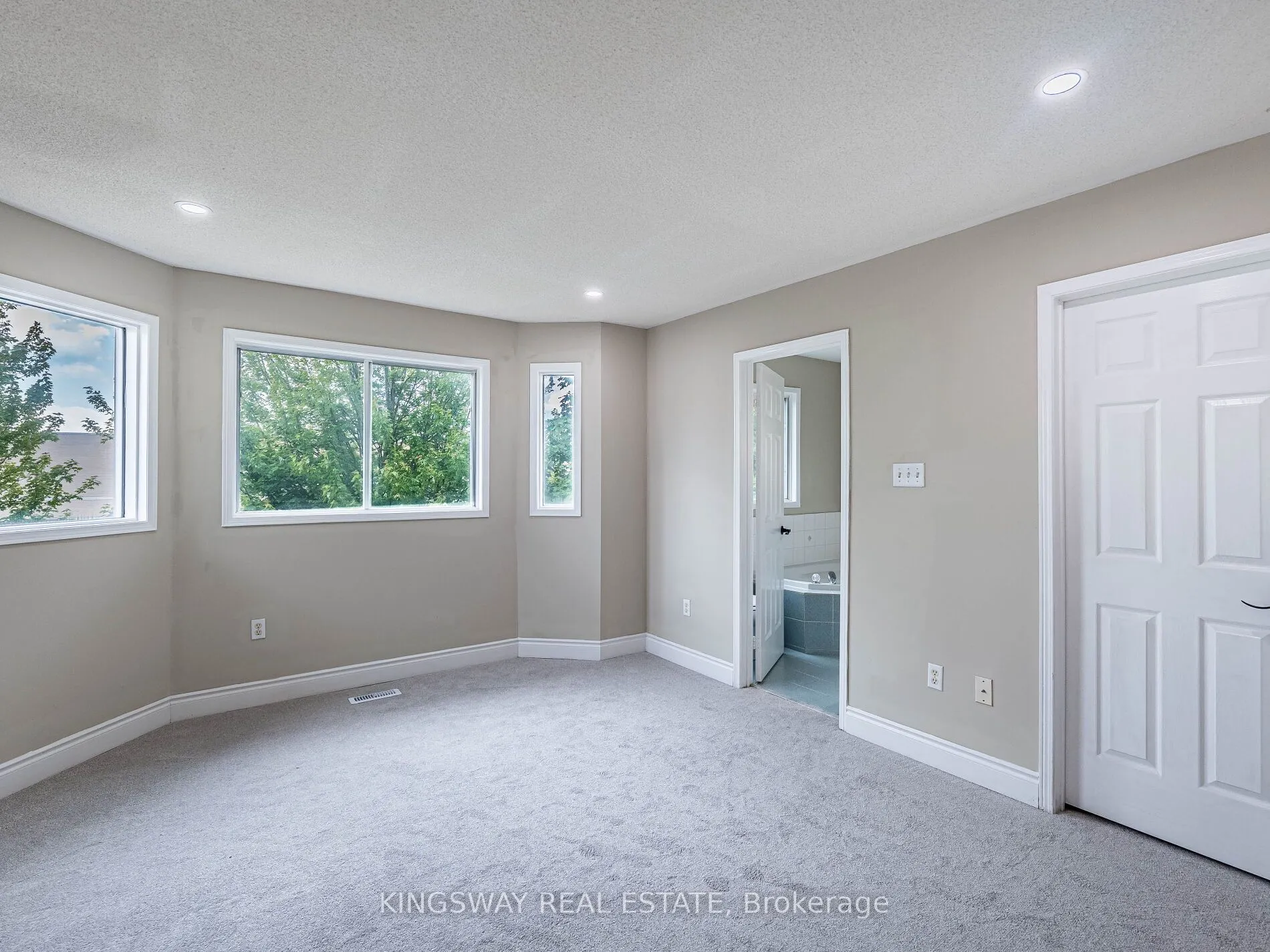 1240 Westview Terrace, #69