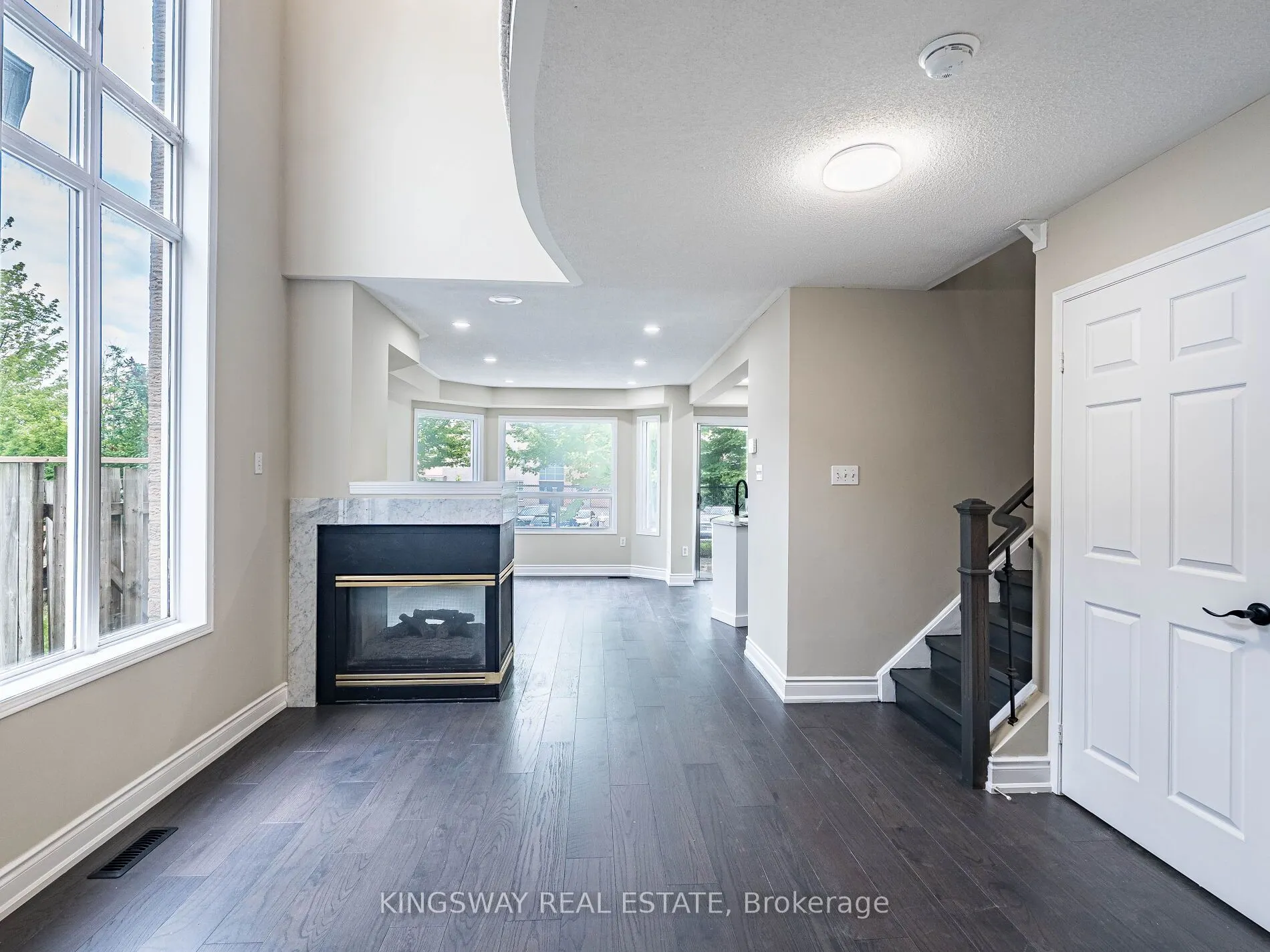1240 Westview Terrace, #69