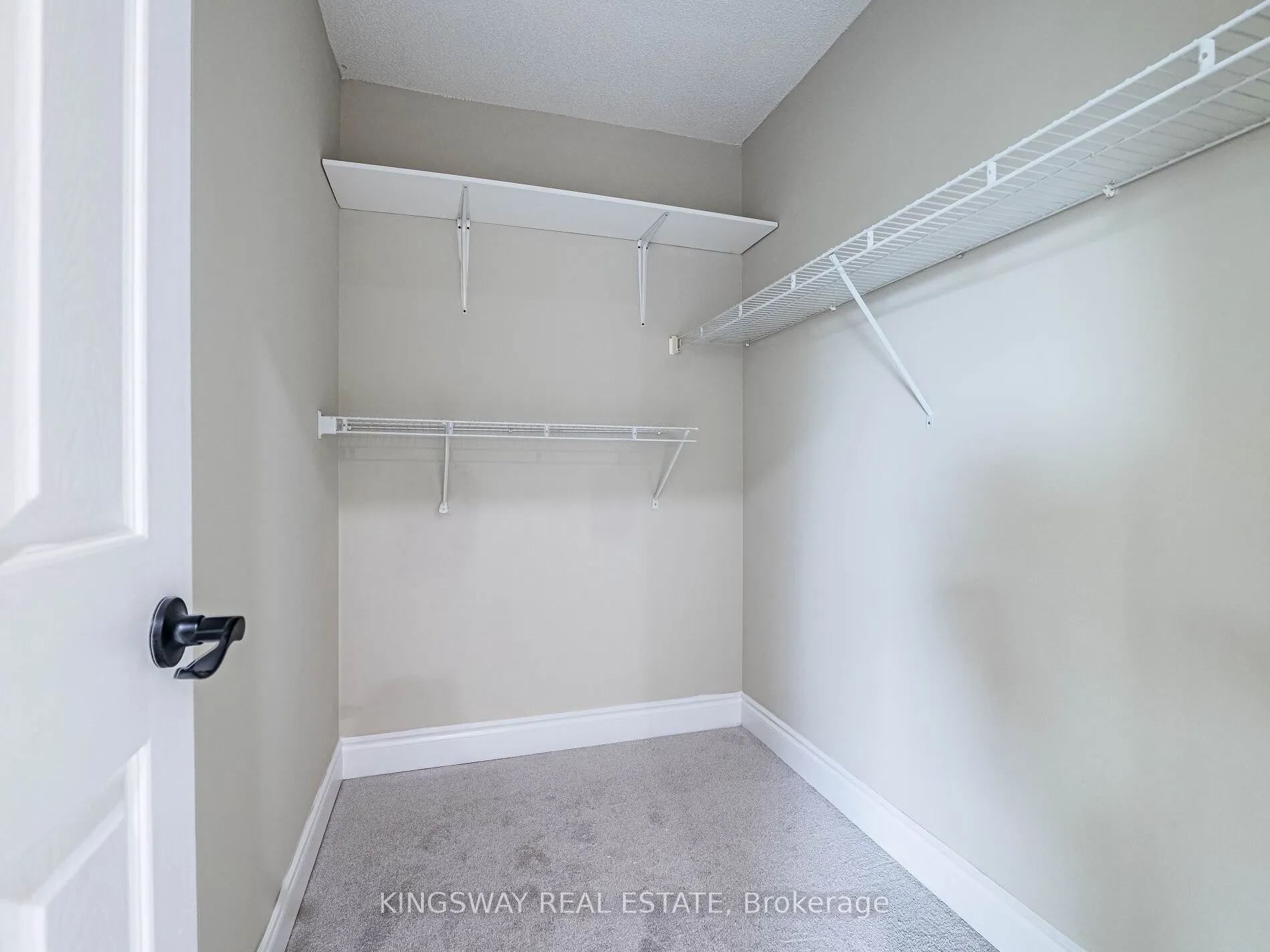 1240 Westview Terrace, #69