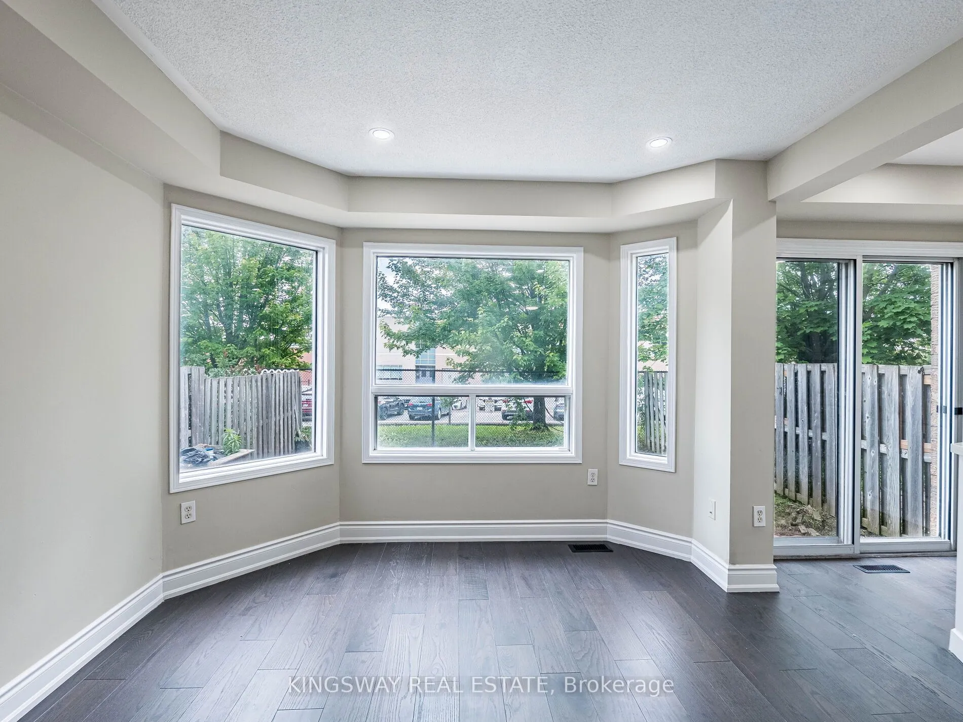 1240 Westview Terrace, #69