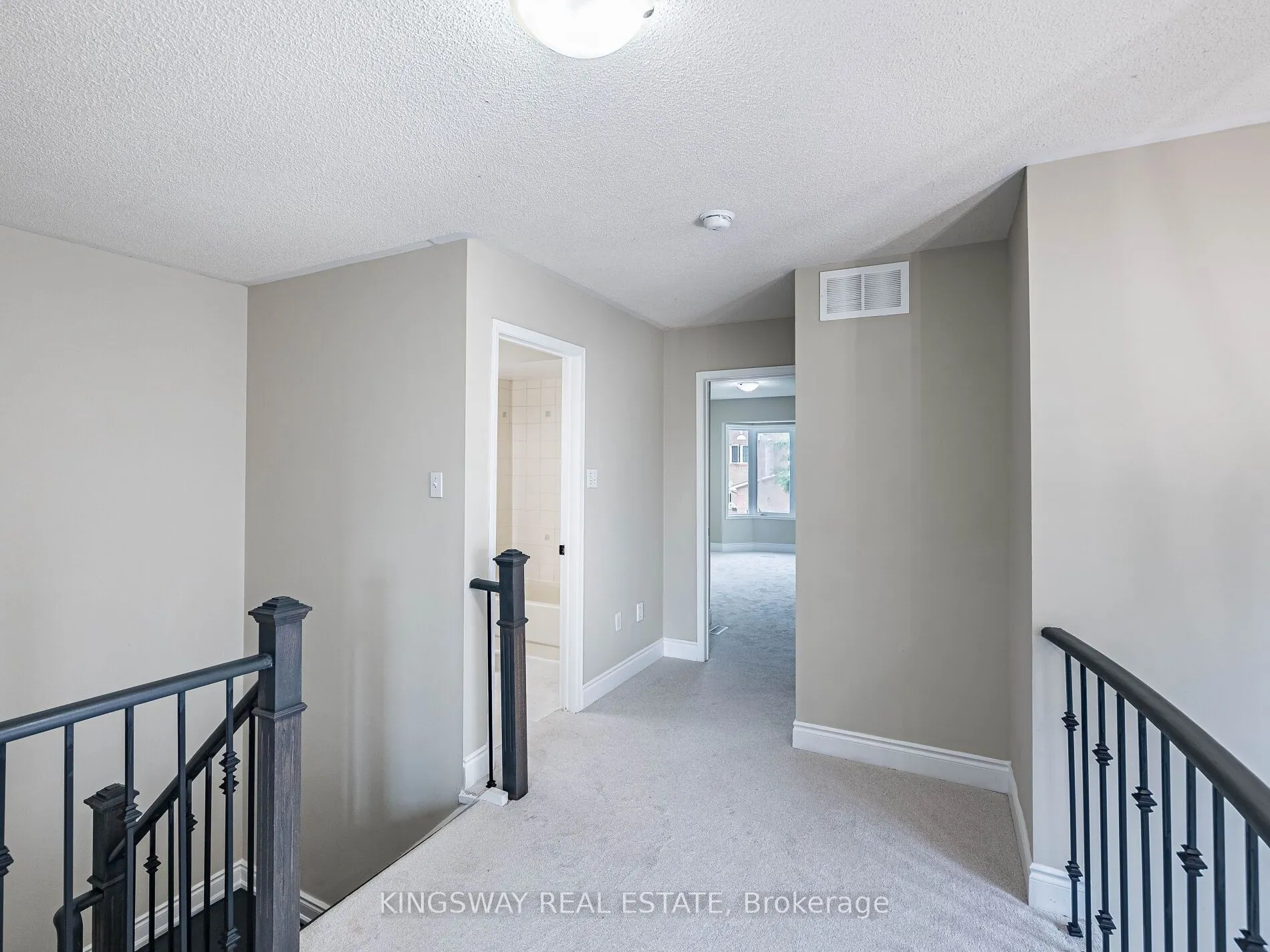 1240 Westview Terrace, #69