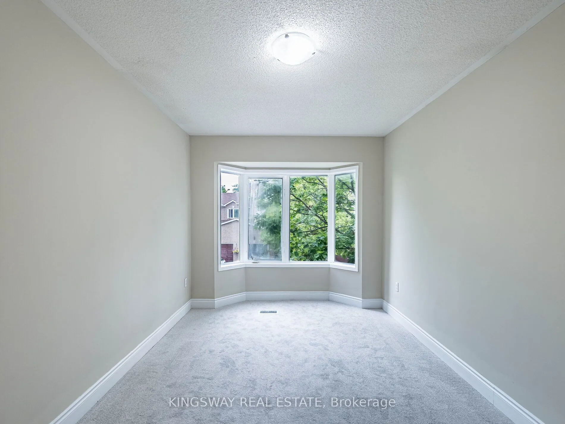 1240 Westview Terrace, #69