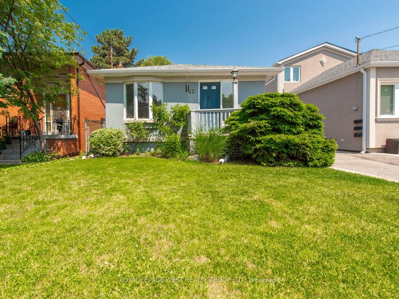 42 Tilden Crescent N