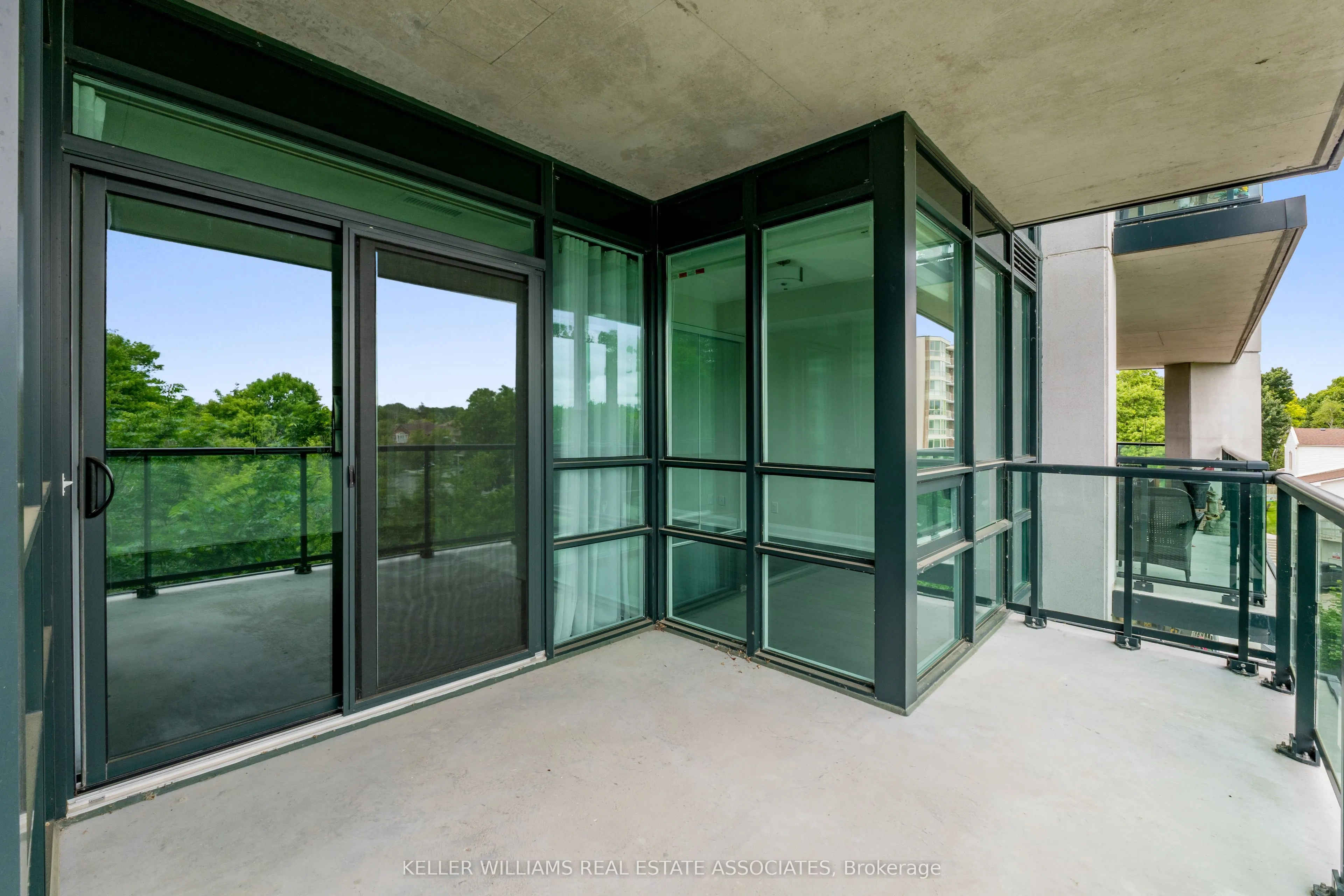 50 Hall Road, #403