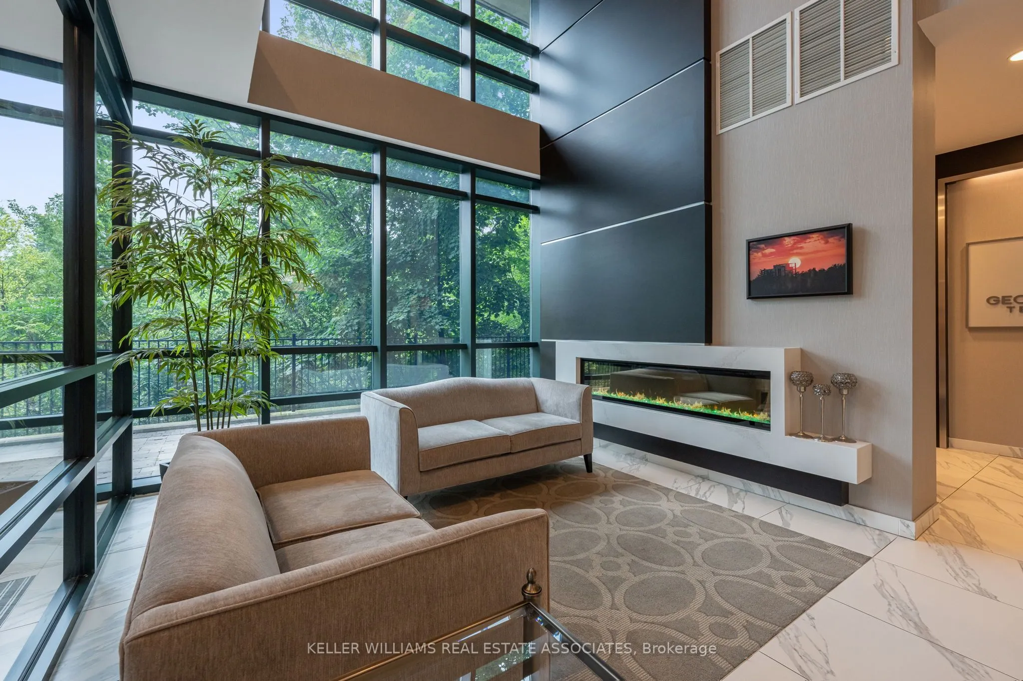 50 Hall Road, #403