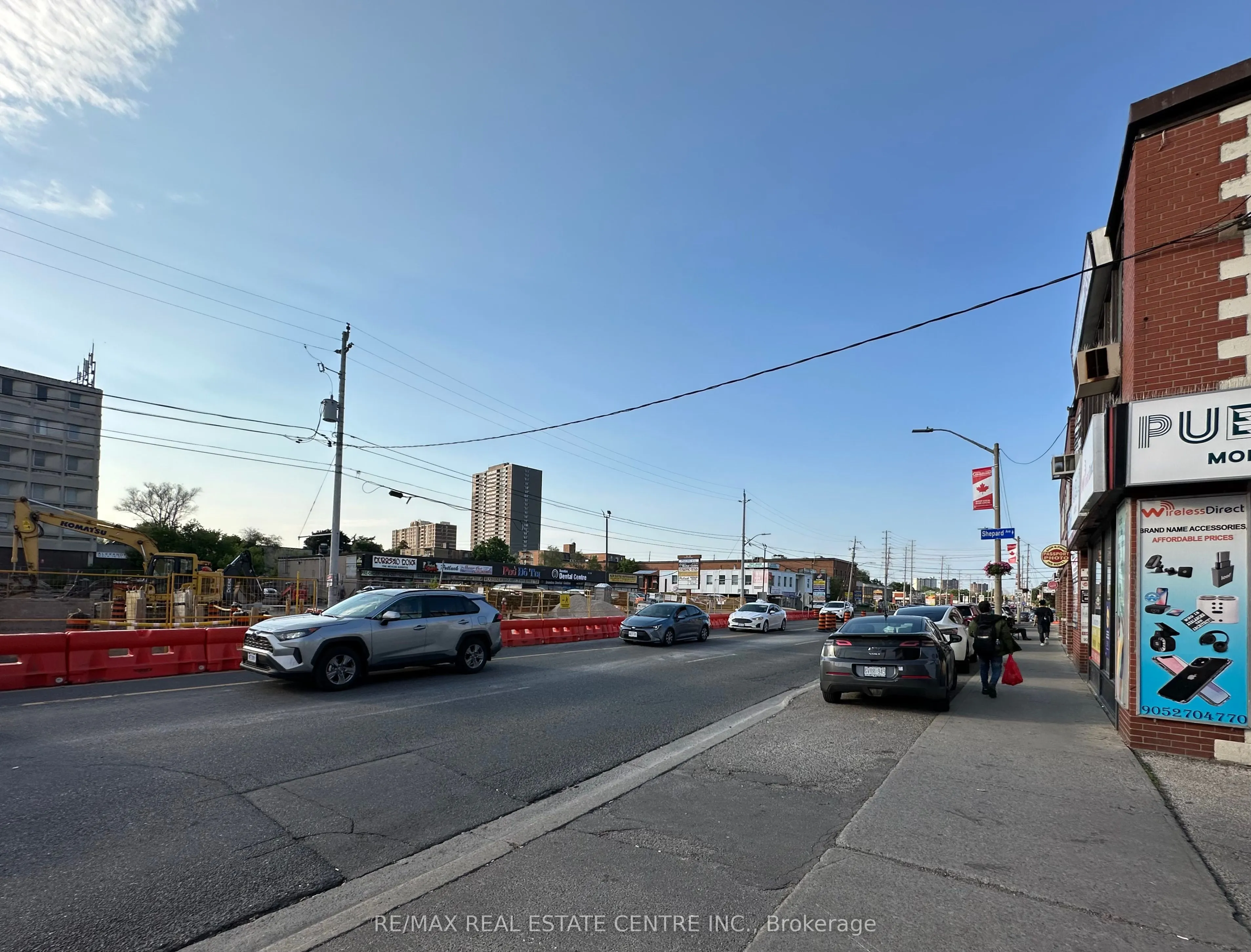 20 Dundas Street E, ##3