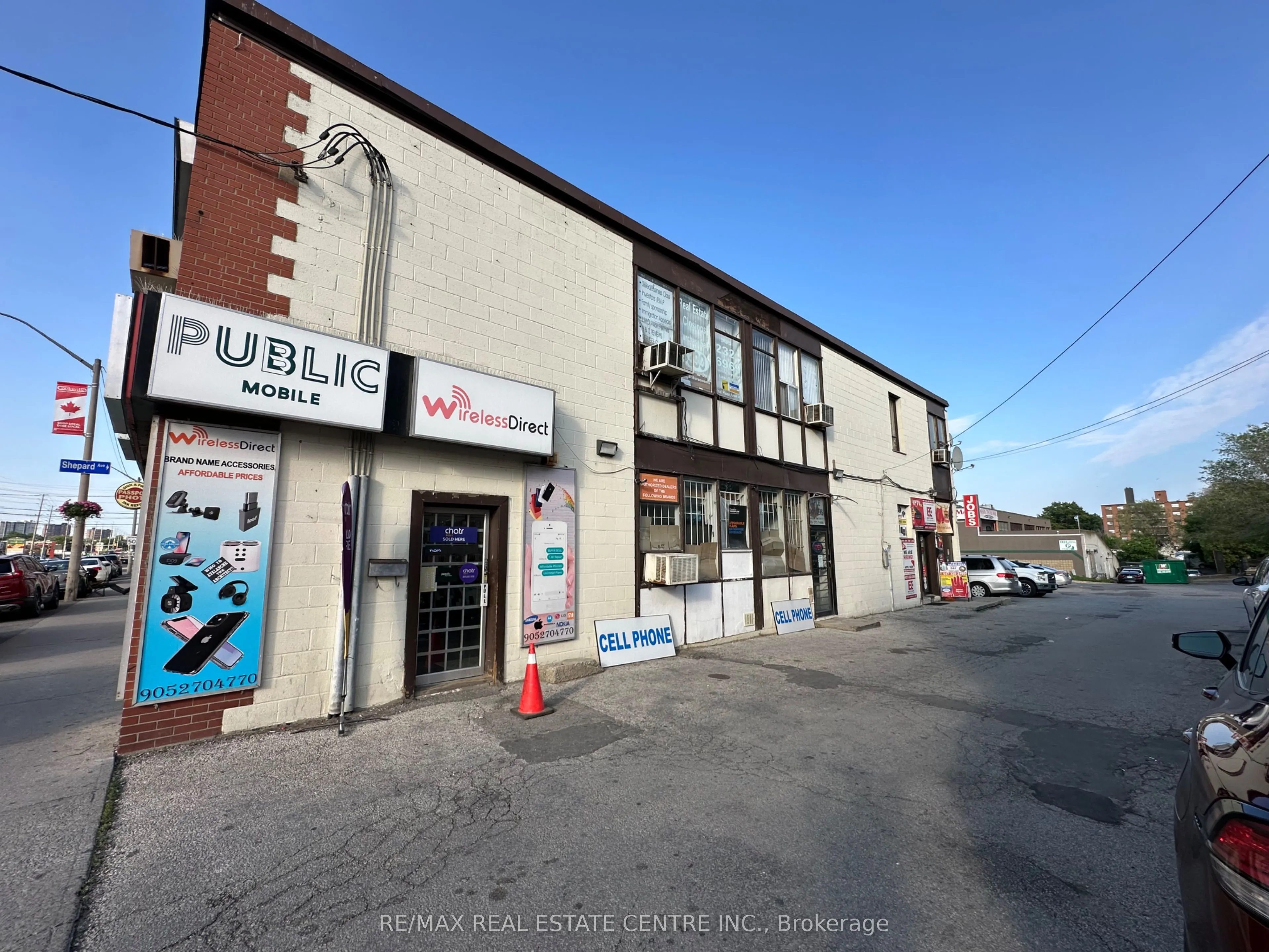 20 Dundas Street E, ##3