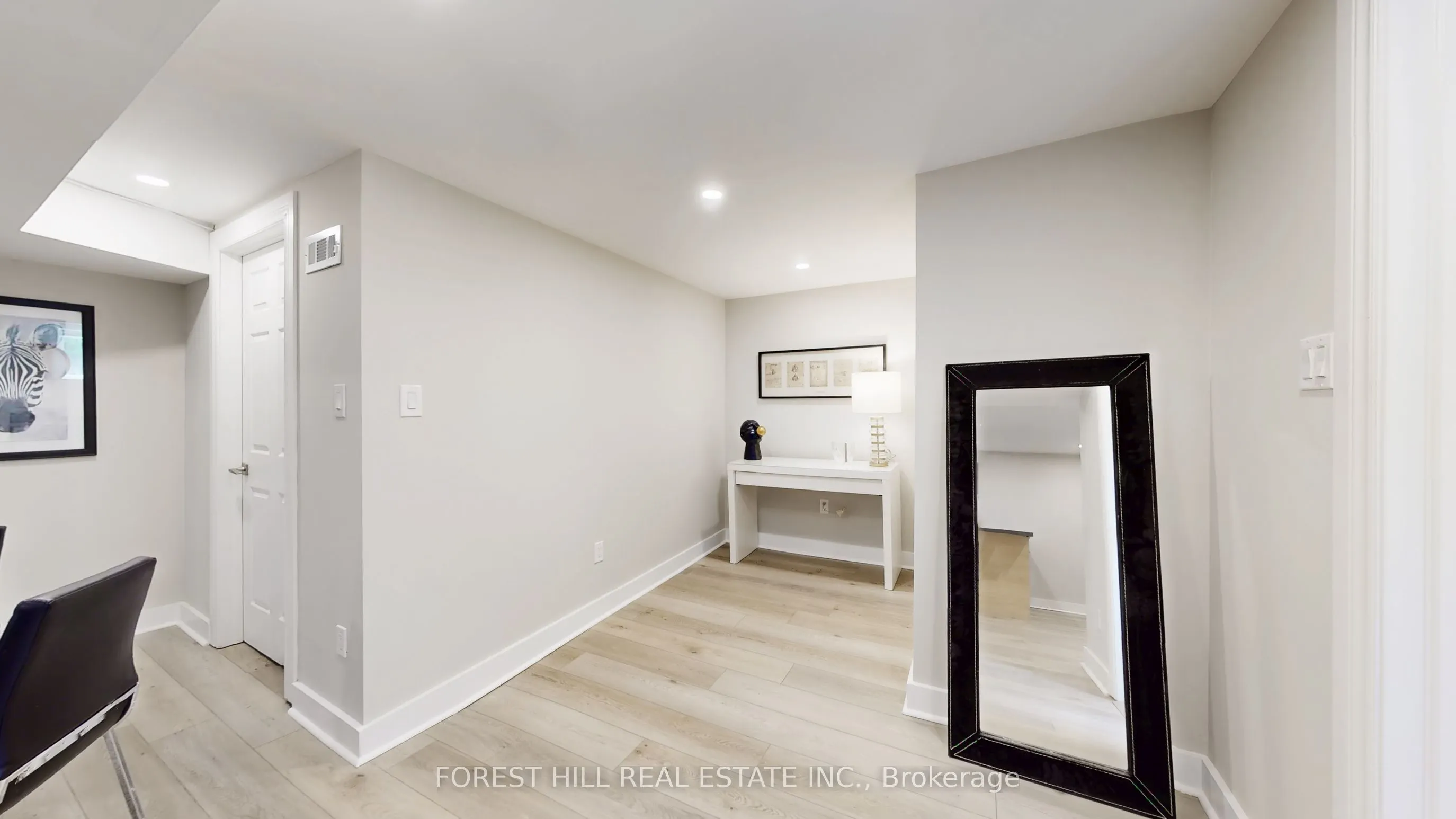41 Lesmar Drive
