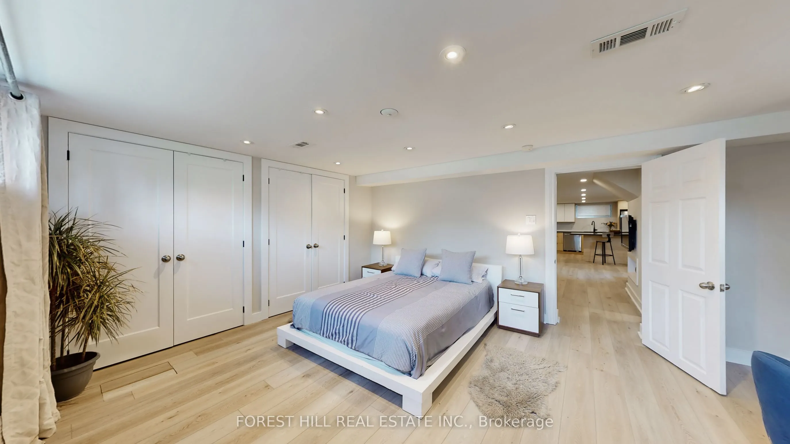 41 Lesmar Drive