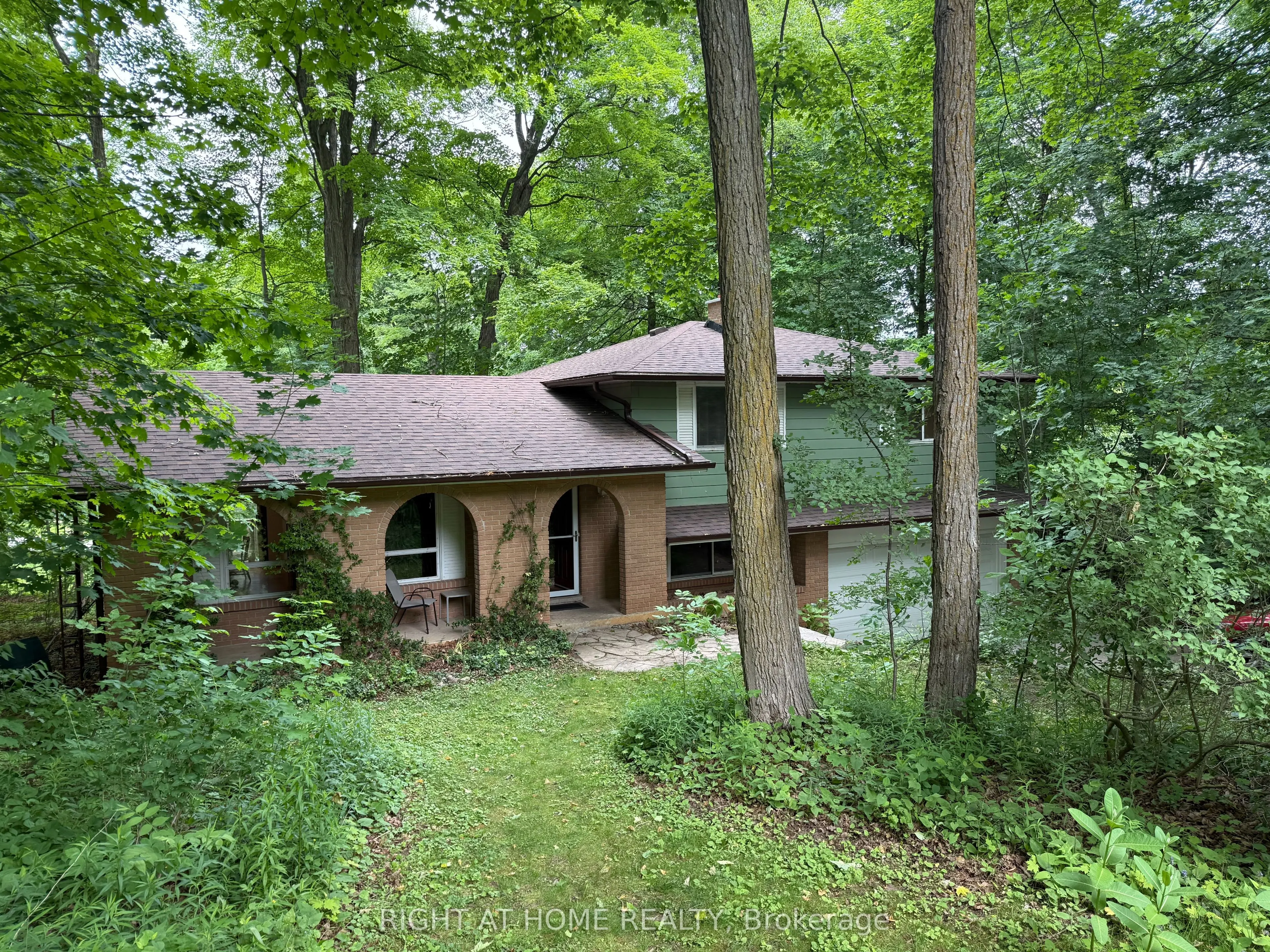 53 Glenda Jane Drive