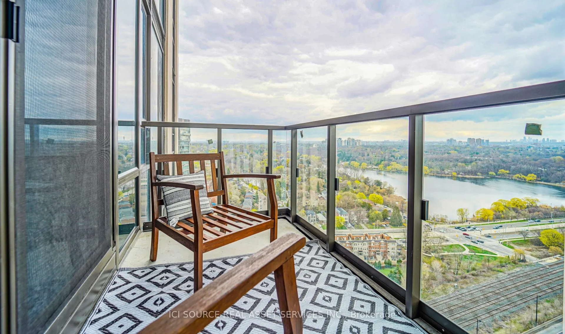 1928 Lake Shore Boulevard W, #3002