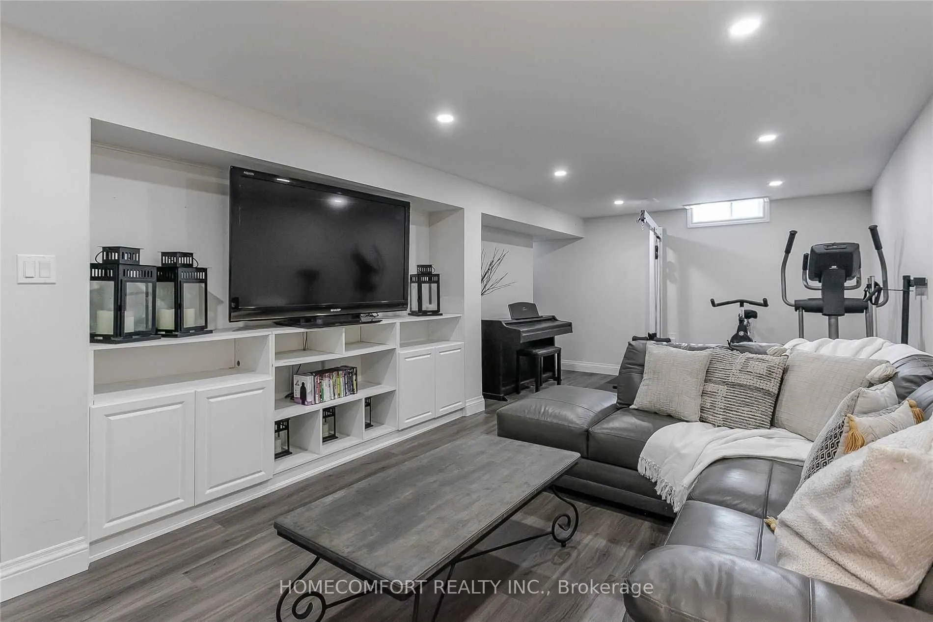 2406 Kirstie Court E