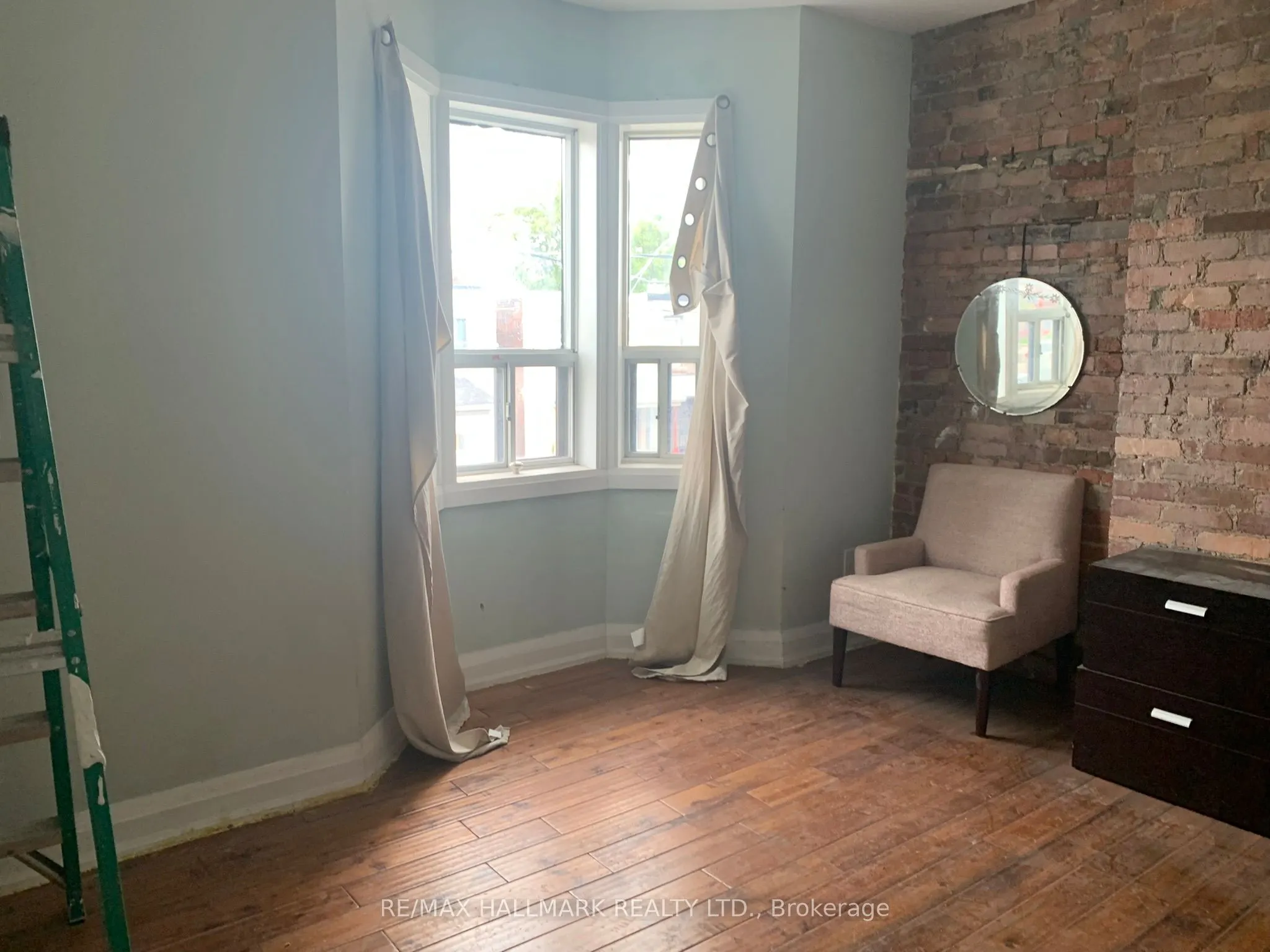 295 Old Weston Road