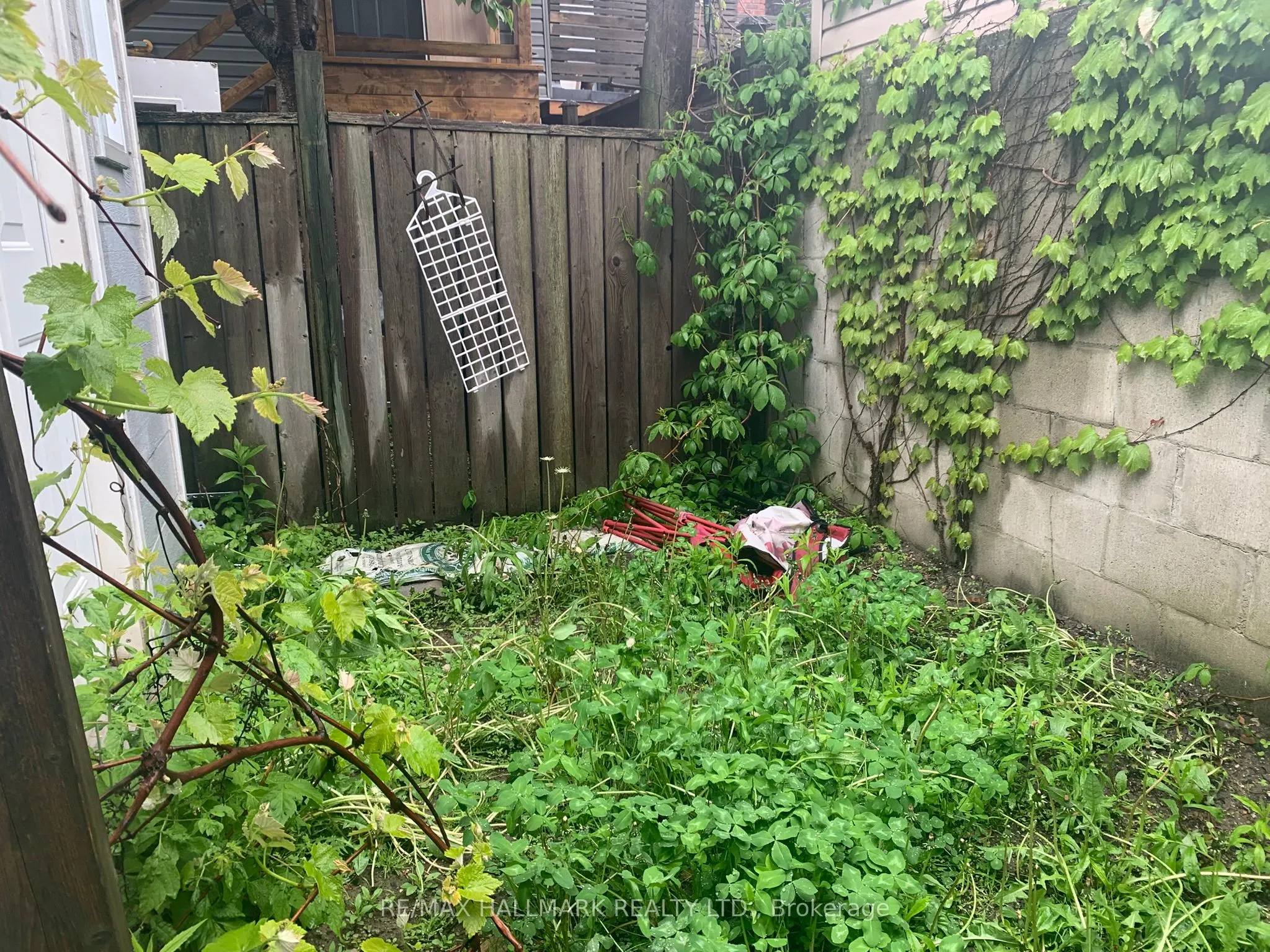 295 Old Weston Road