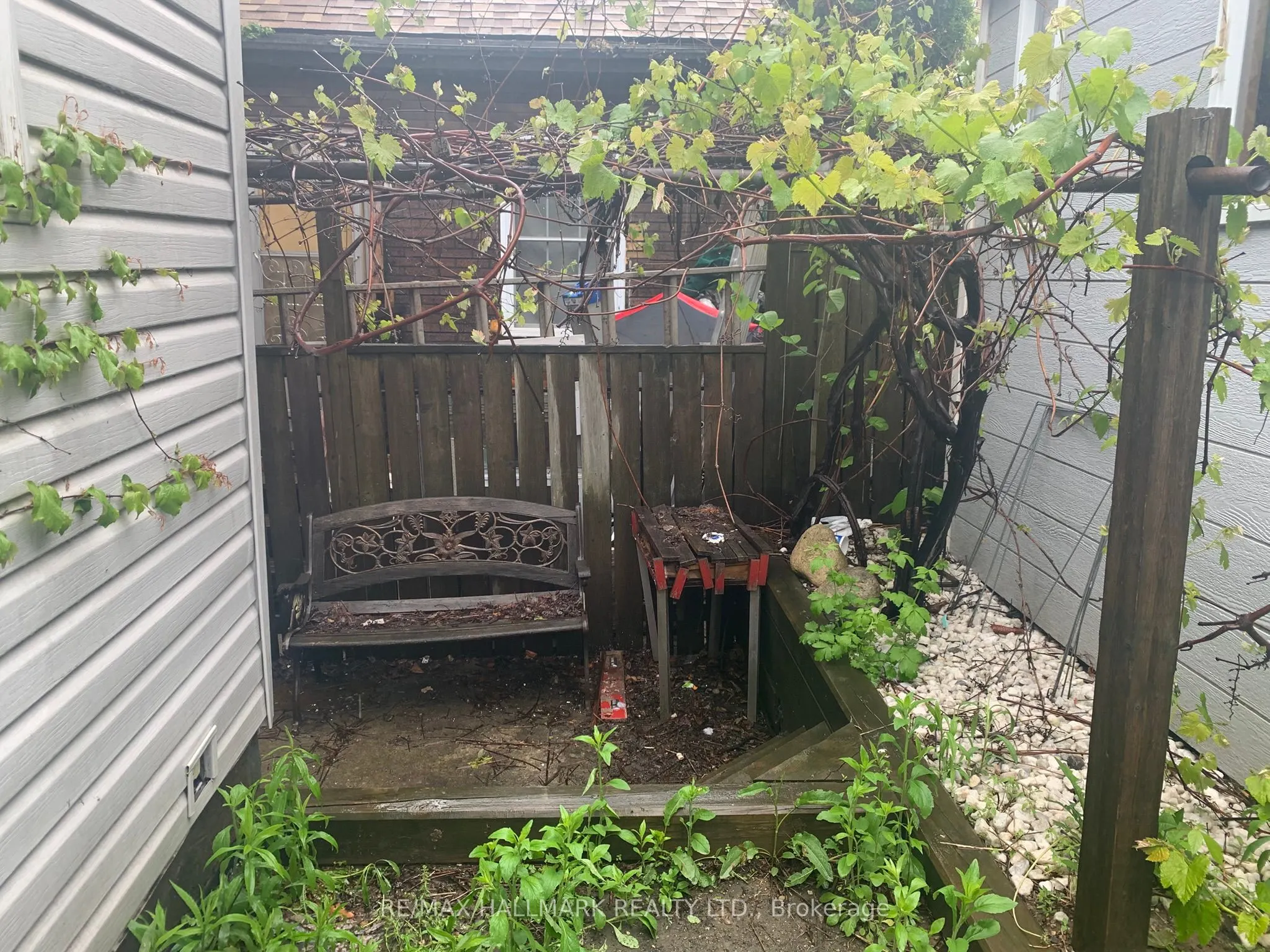 295 Old Weston Road