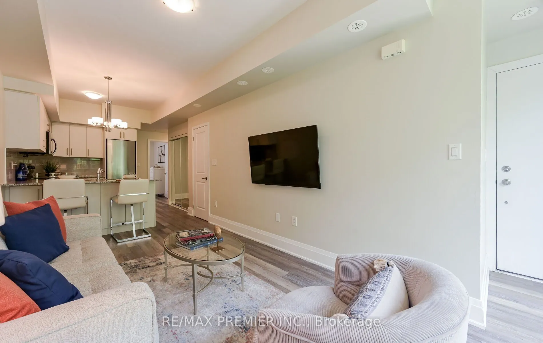 30 Fieldway Road W, #88