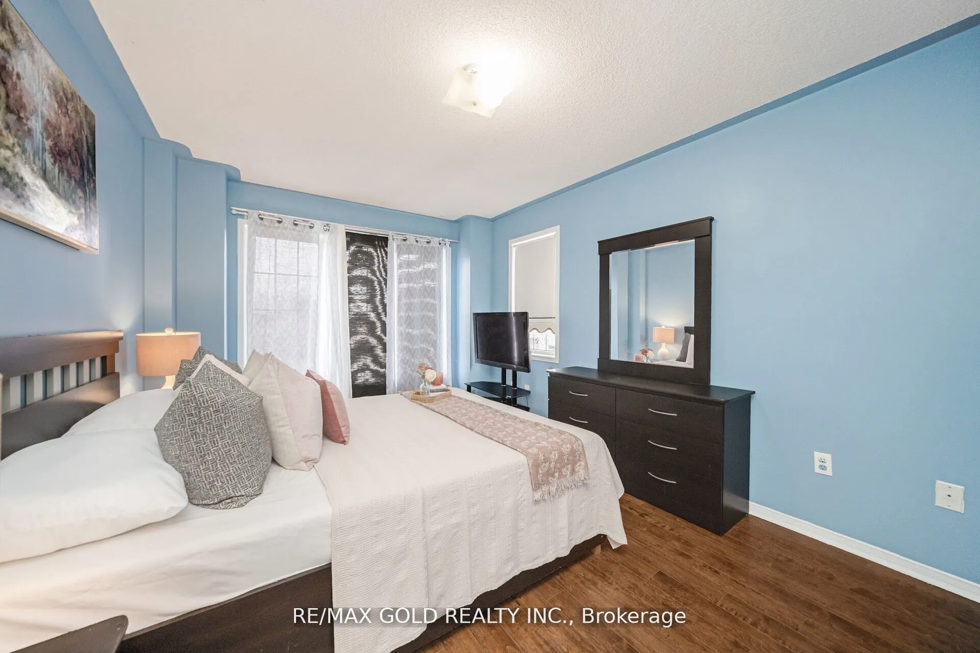 108 Black Forest Drive N