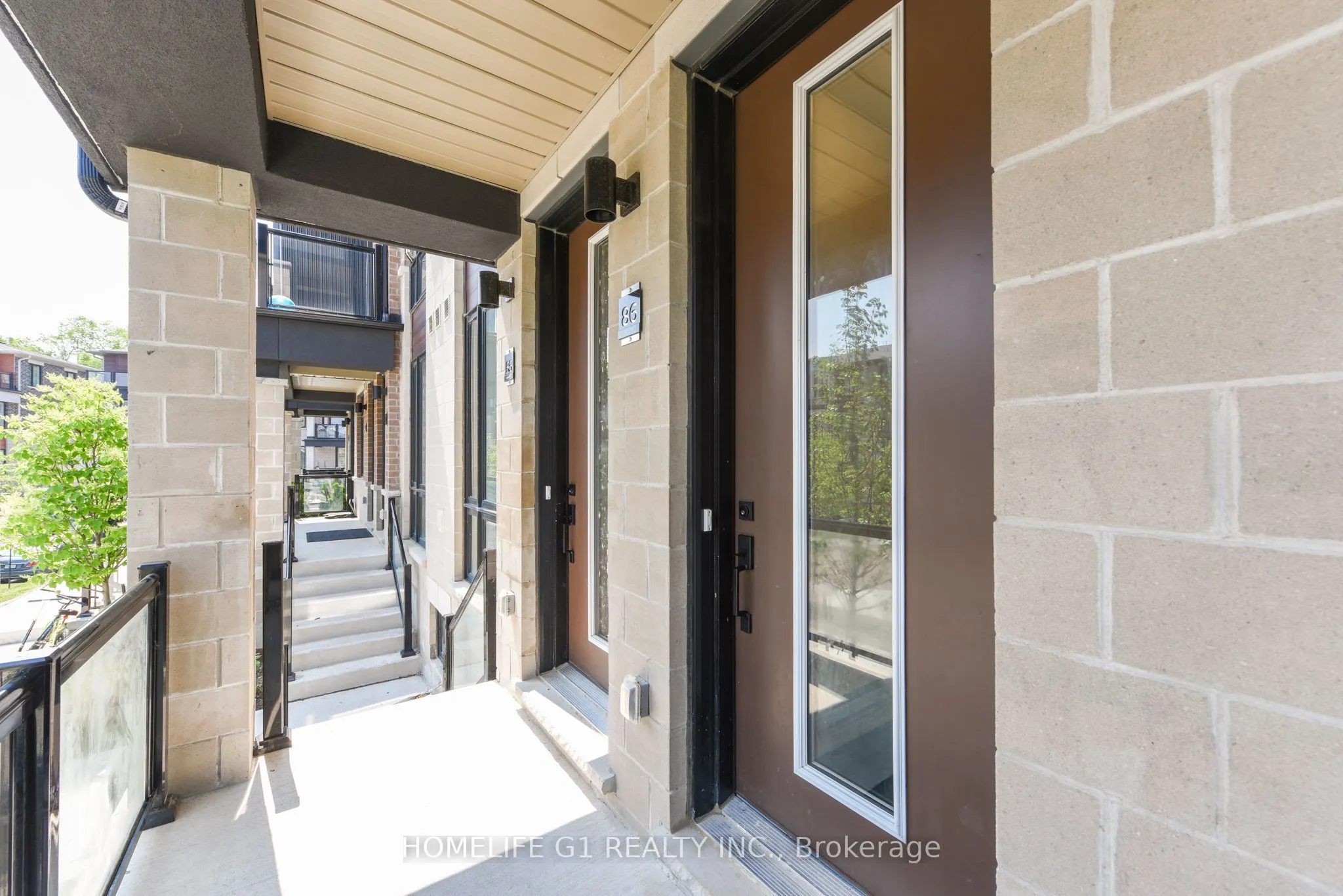 25 KNOTSBERRY Circle E, #86