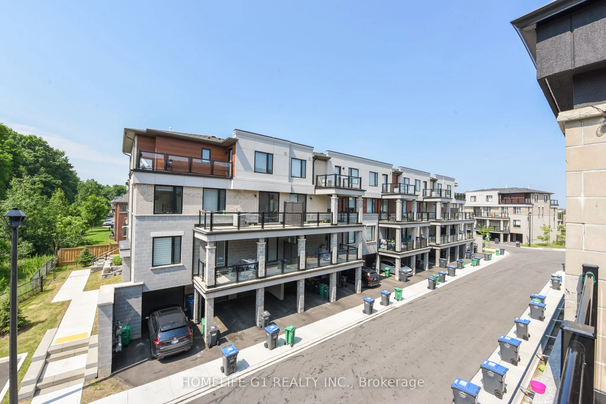 25 KNOTSBERRY Circle E, #86