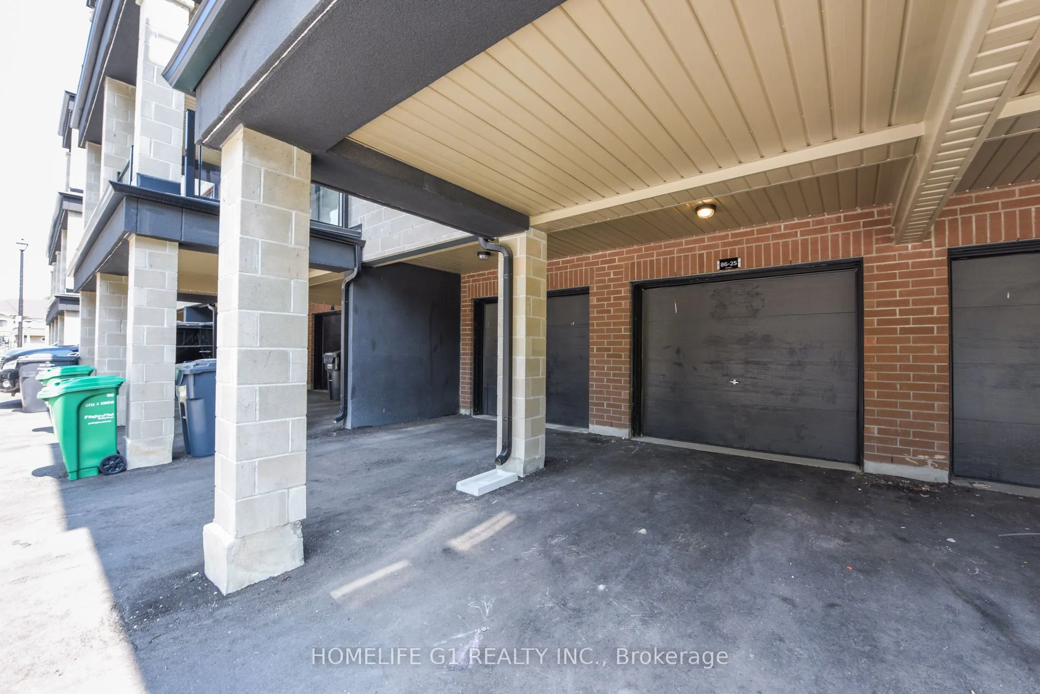 25 KNOTSBERRY Circle E, #86
