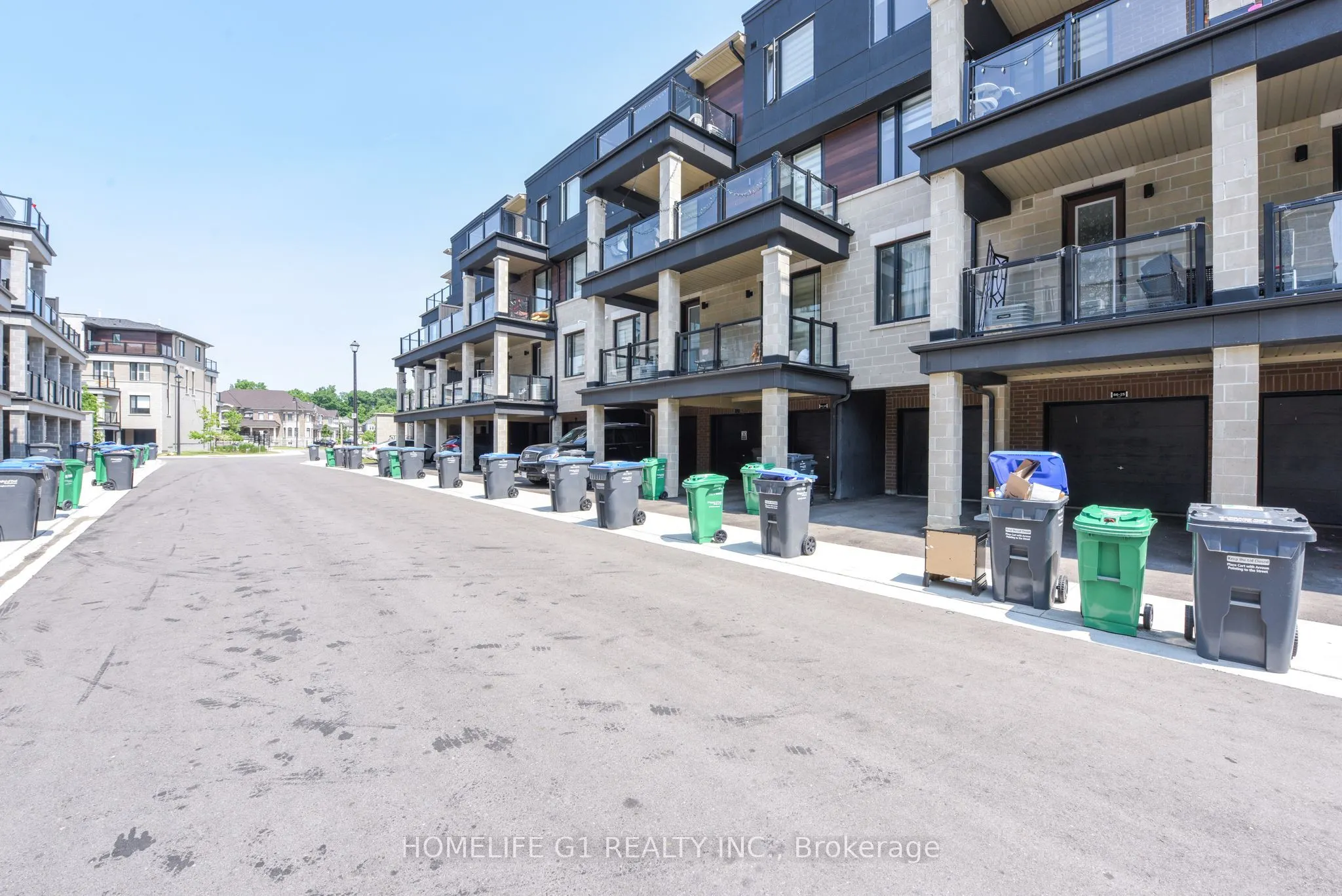 25 KNOTSBERRY Circle E, #86