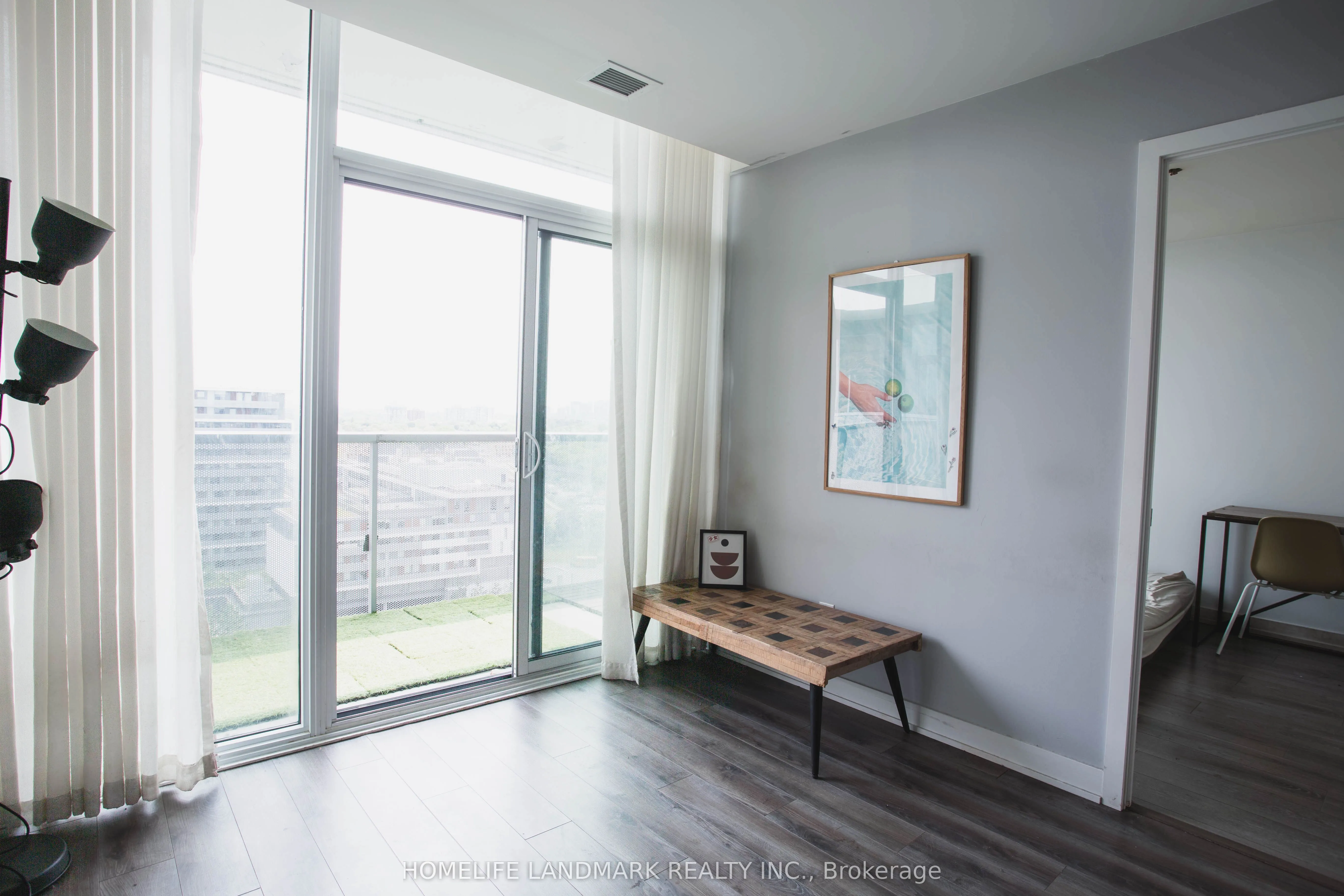160 Flemington Road, #1522