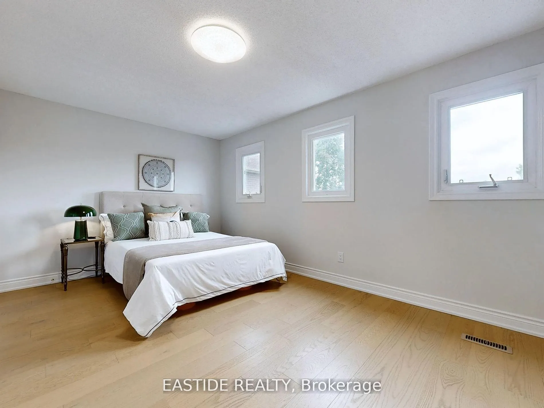 3282 Dragon Drive