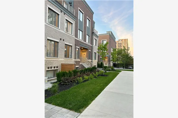 15 William Jackson Way