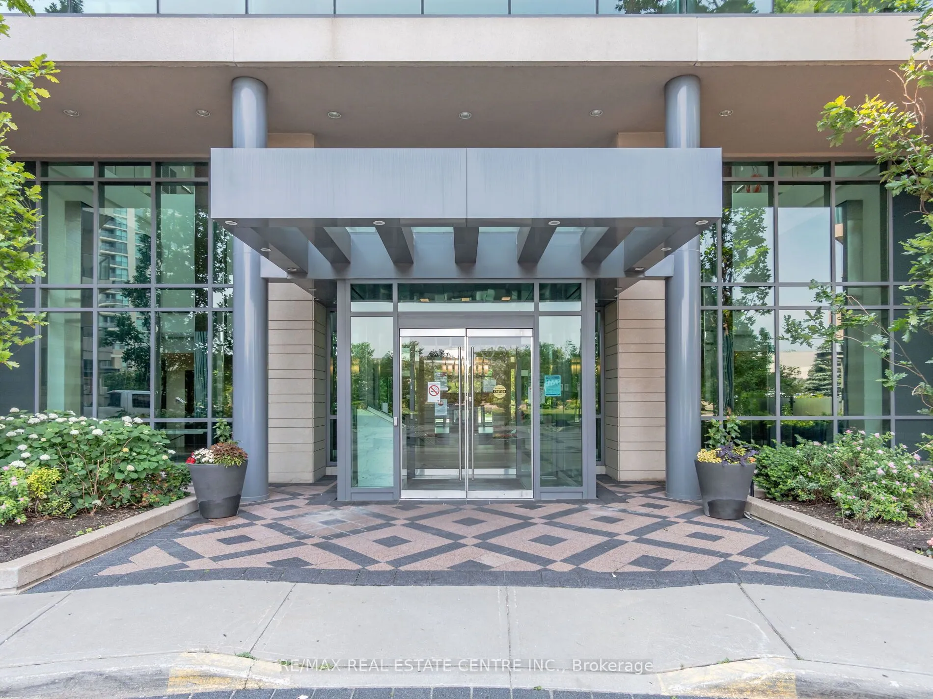 235 Sherway Gardens Road, #1506