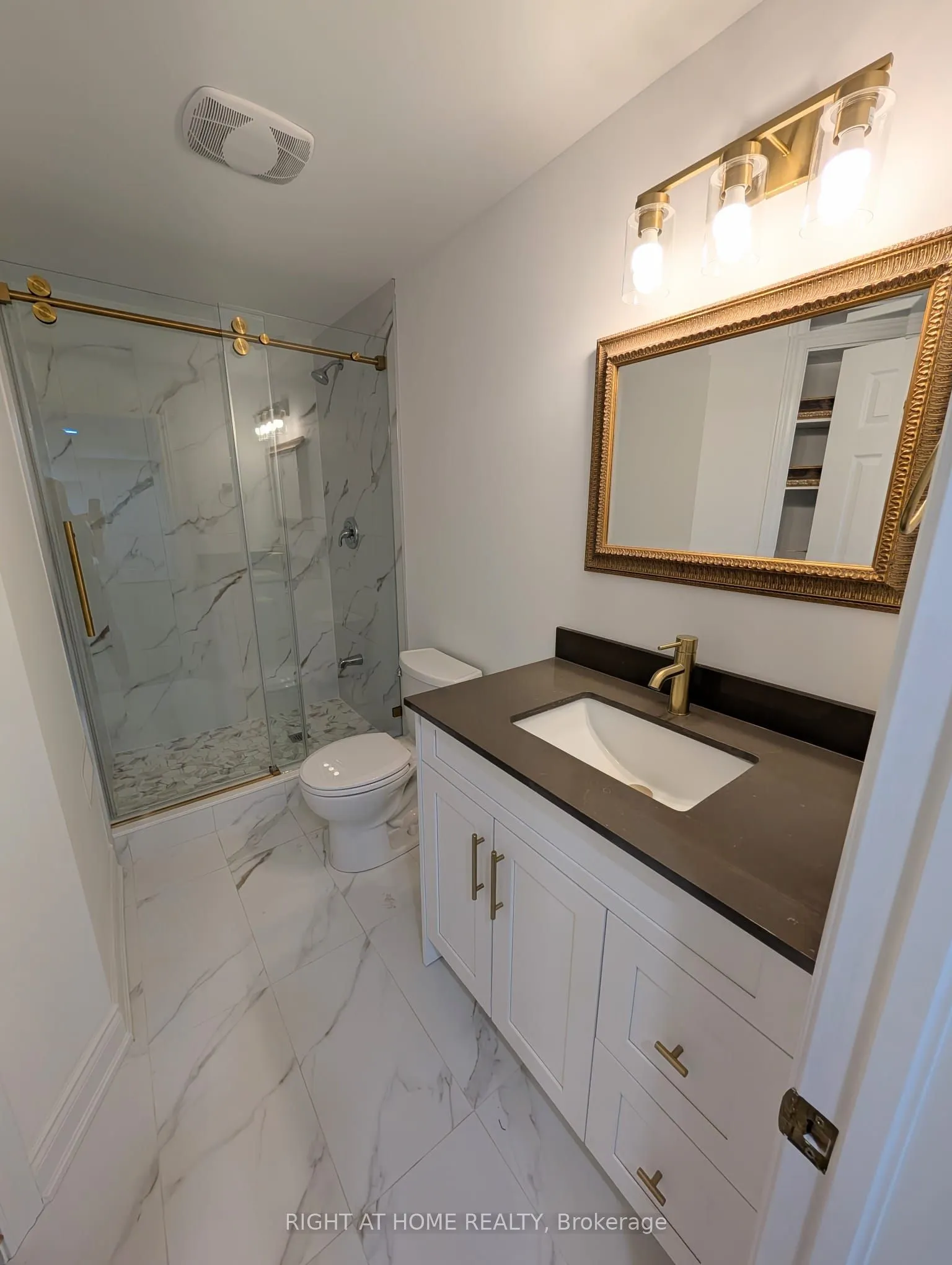 5436 Edencroft Crescent