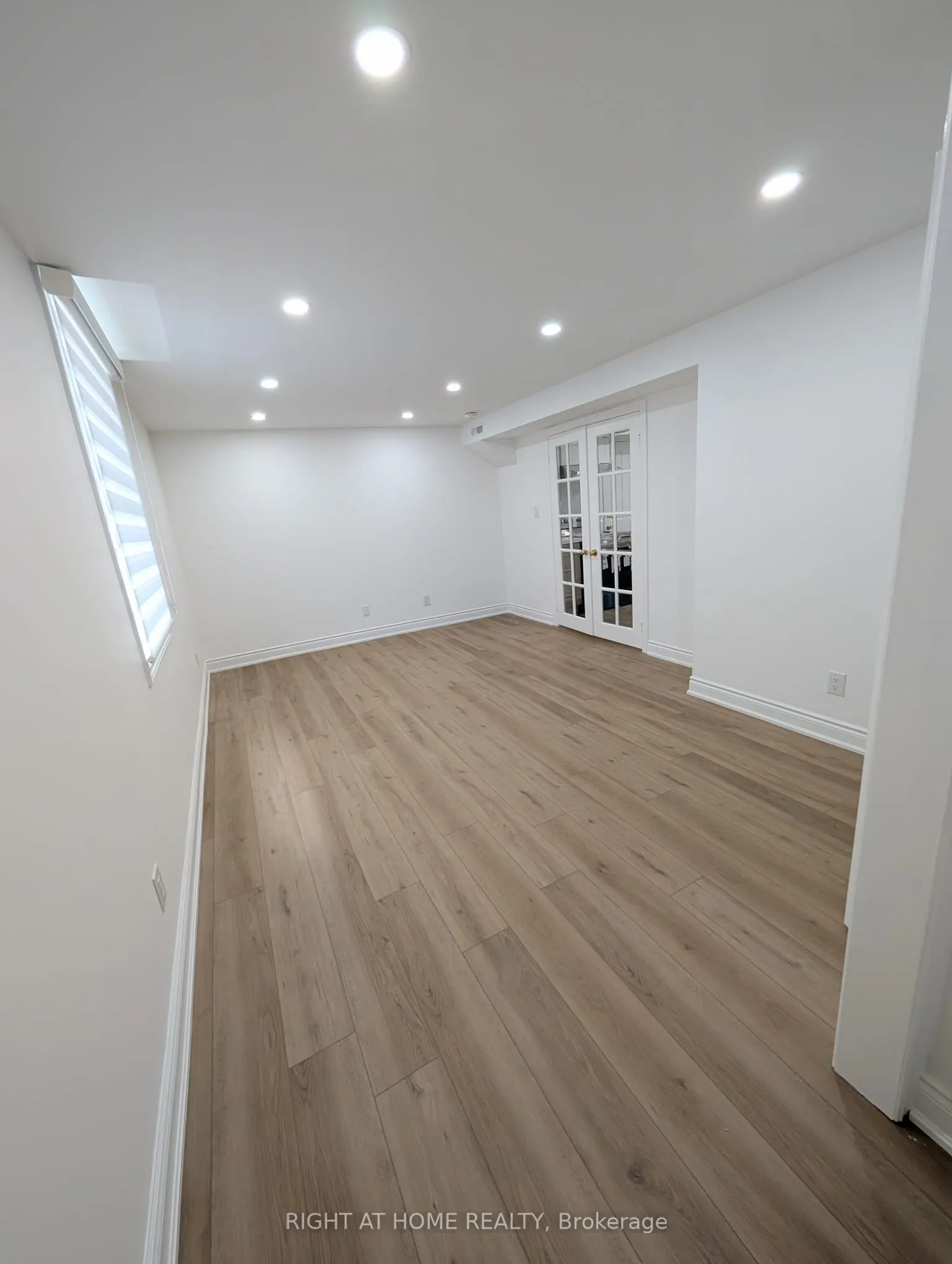 5436 Edencroft Crescent