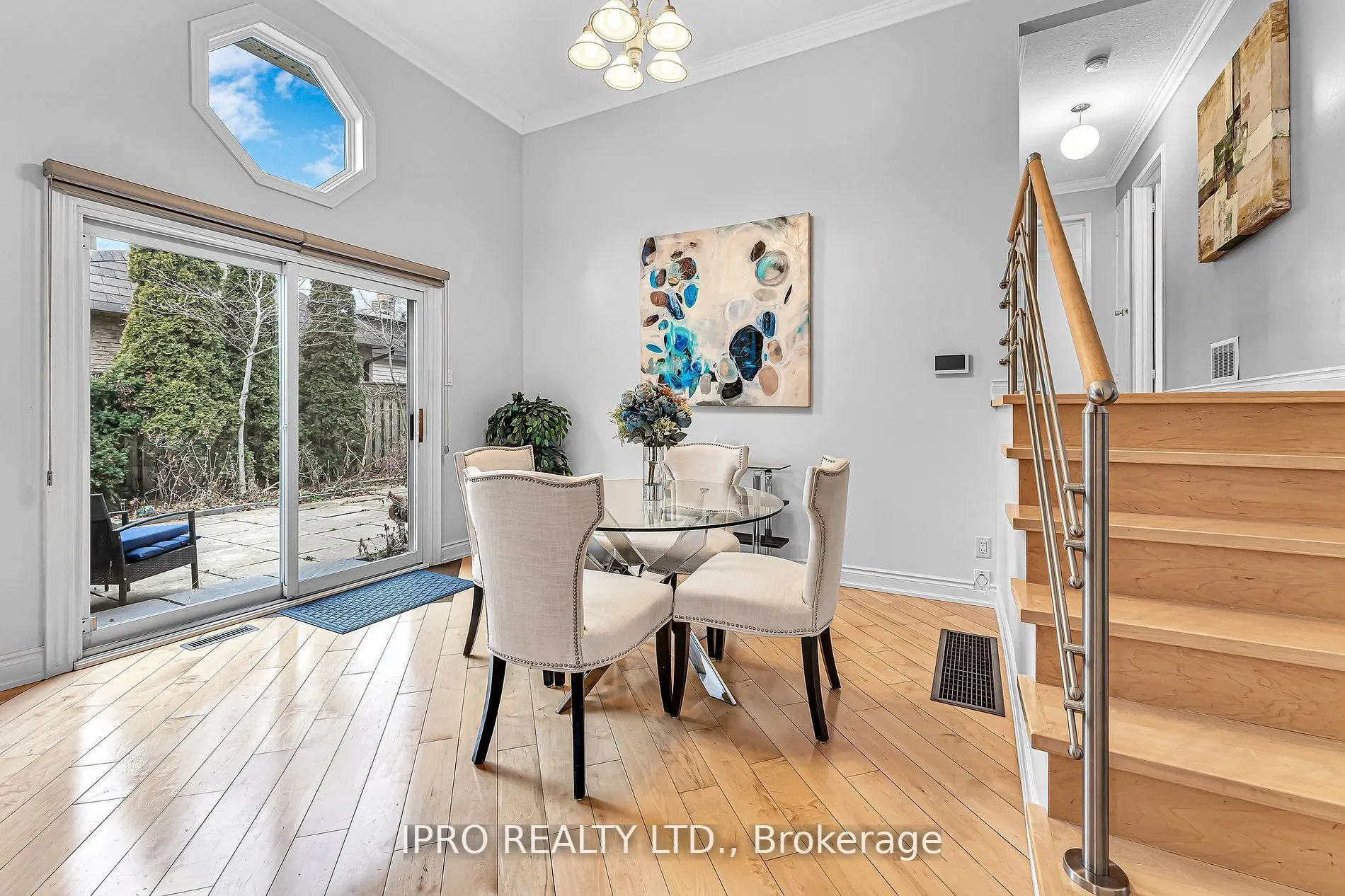 2595 Windjammer Road