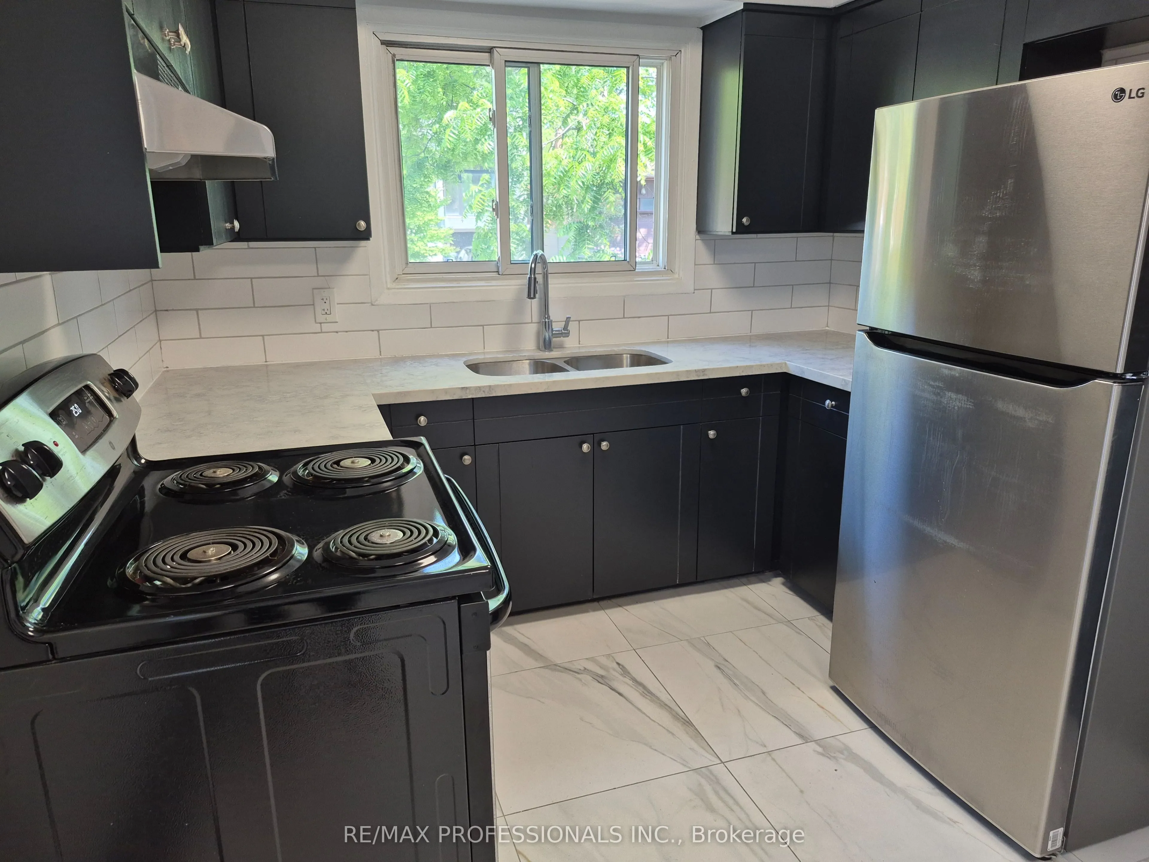 9 Branch Avenue, #MAIN